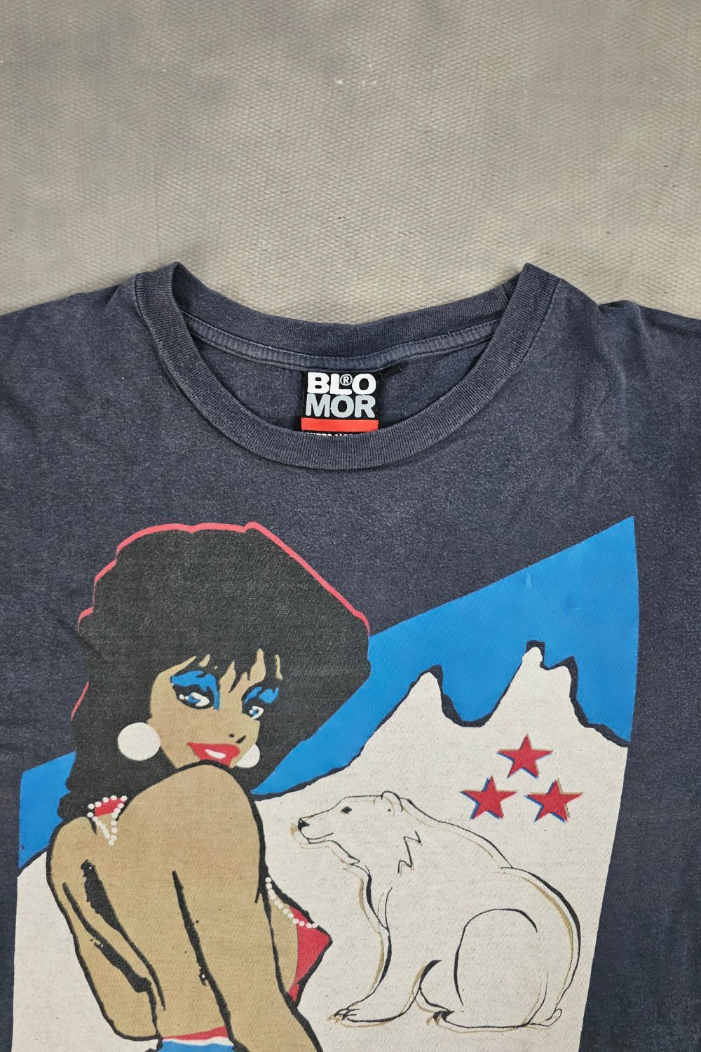 Vintage BLOMOR “Vodka Lemon – Courmayeur” LS Tee — early ‘10s OG Size US XL / EU 56 / 4 - 5 Thumbnail