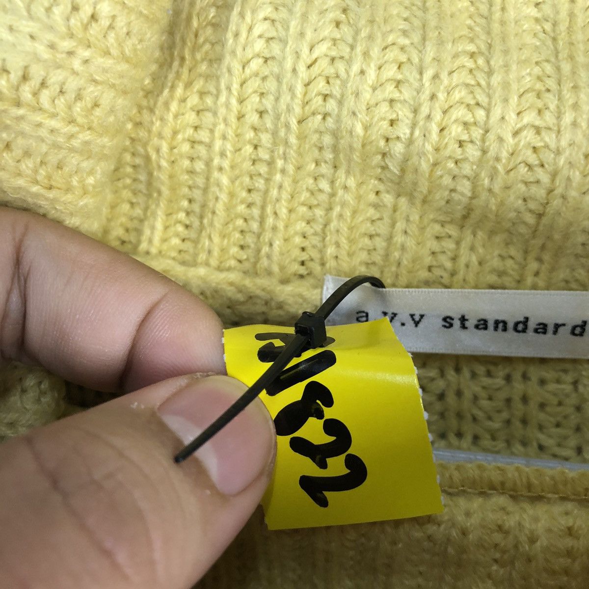 Homespun Knitwear × Japanese Brand A.V.V Standard Yellow Knitwear #A1822 Size M / US 6-8 / IT 42-44 - 10 Thumbnail