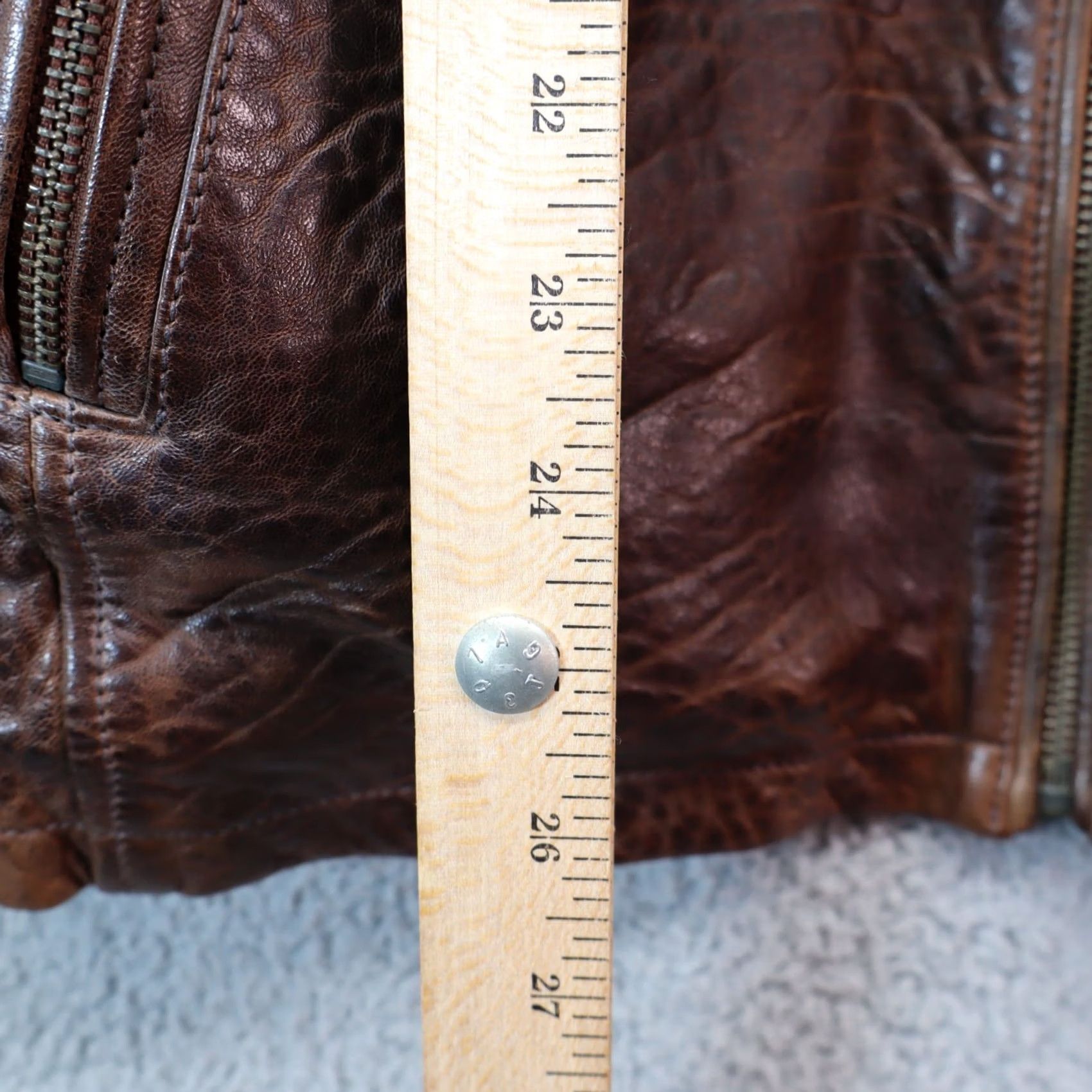Vintage BS by Blake Shelton Leather Bomber Jacket Men Large Brown Snap Textured MSRP 98 Size US L / EU 52-54 / 3 - 5 Thumbnail