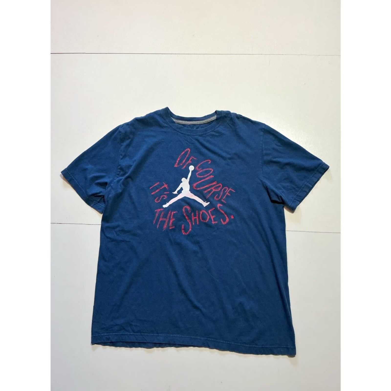 Jordan Brand VINTAGE Air Jordan Nike Jumpman Of Course It’s The Shoes Blue S/S Graphic T-Shirt XL Mens Size US XL / EU 56 / 4 - 2 Thumbnail