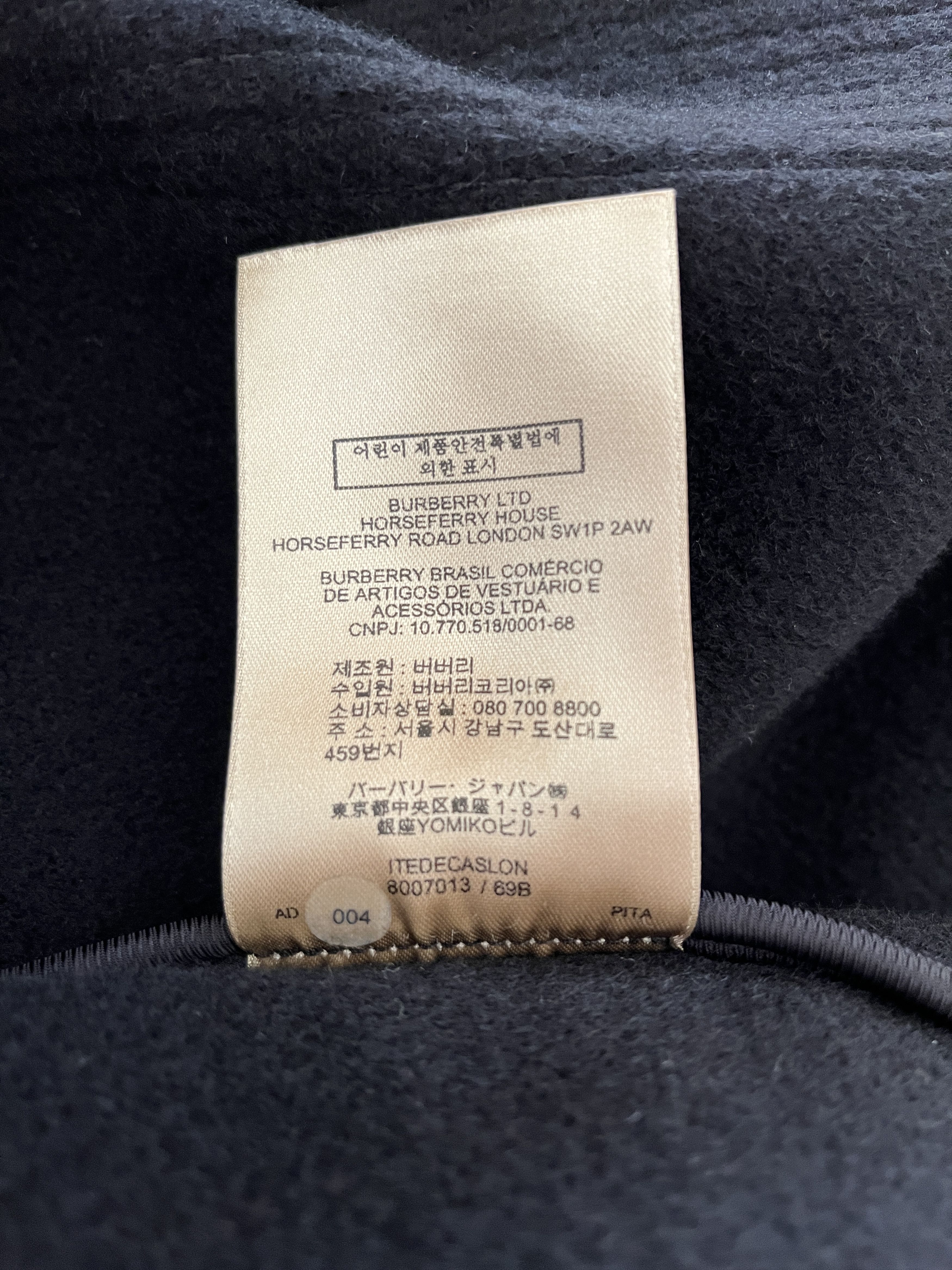 Burberry Burberry Cashmere Cape. Black. Medium. Size M / US 6-8 / IT 42-44 - 12 Thumbnail