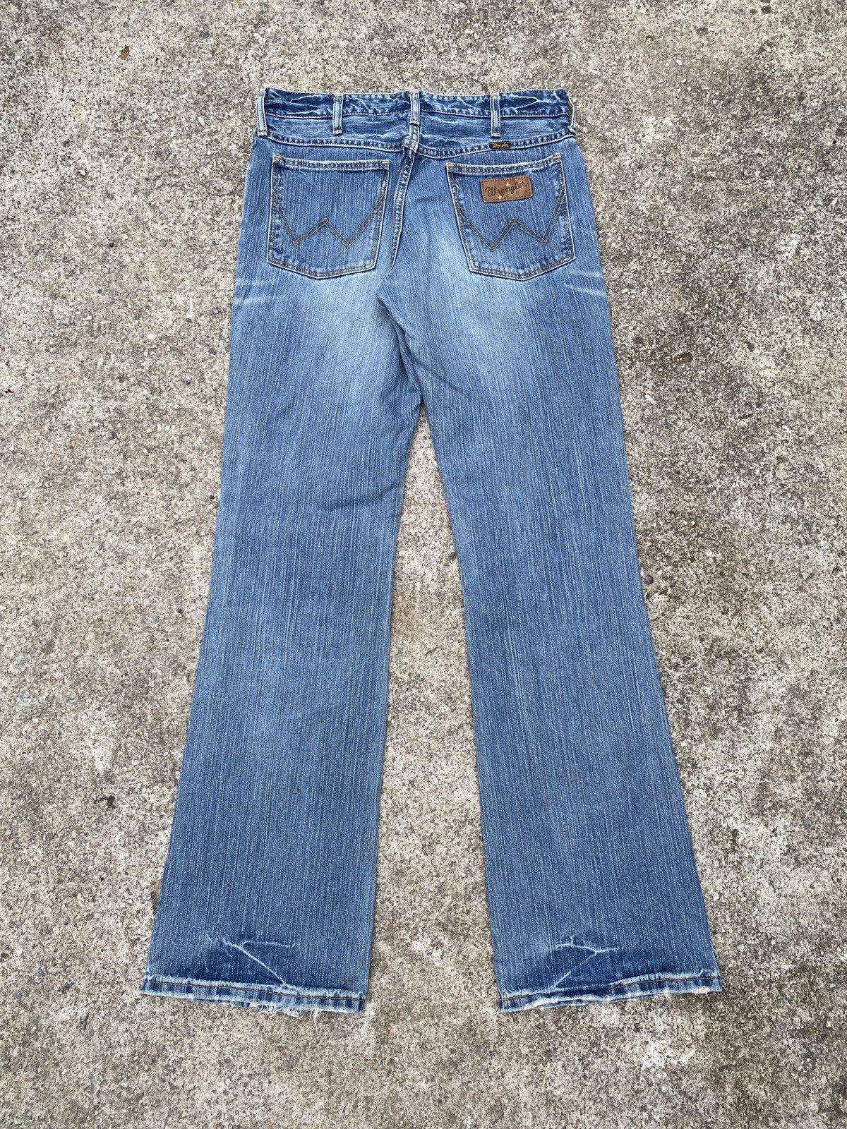 If Six Was Nine × Tornado Mart × Wrangler 2000s - Wrangler Blue Washed Flare Jeans Size US 31 - 3 Thumbnail