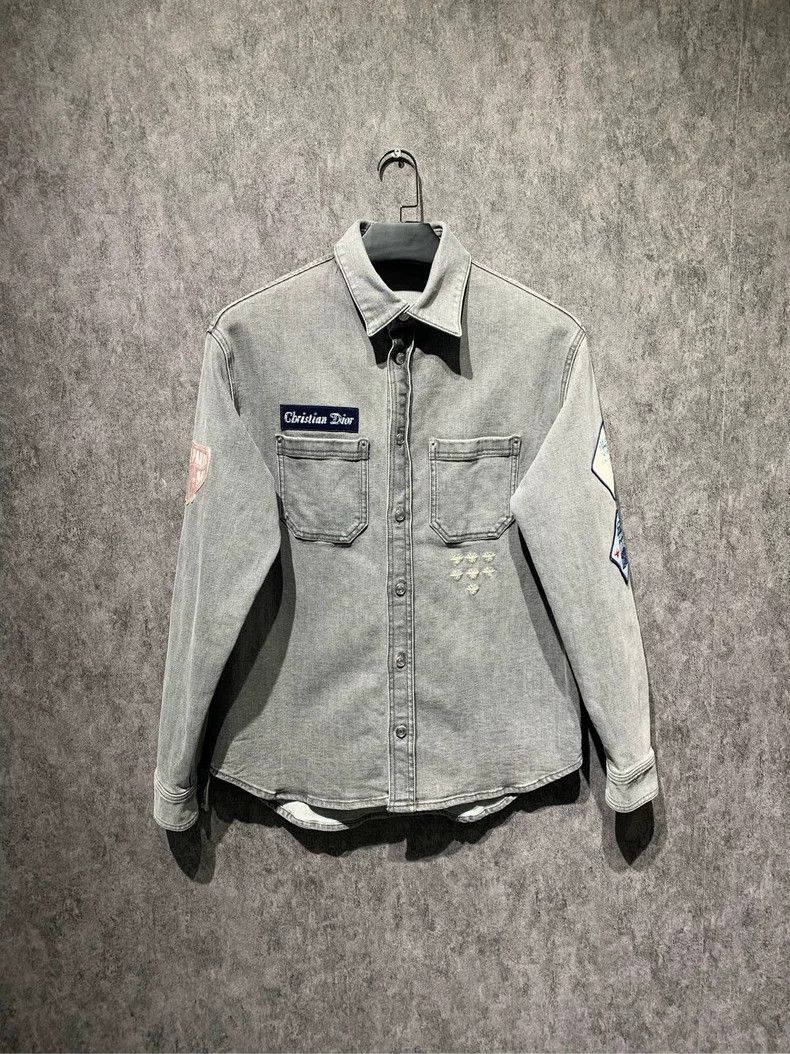 Dior Dior Size 38 Badge denim shirt jacket 2501-Nextarrow Size US XXS / EU 40 - 1 Thumbnail