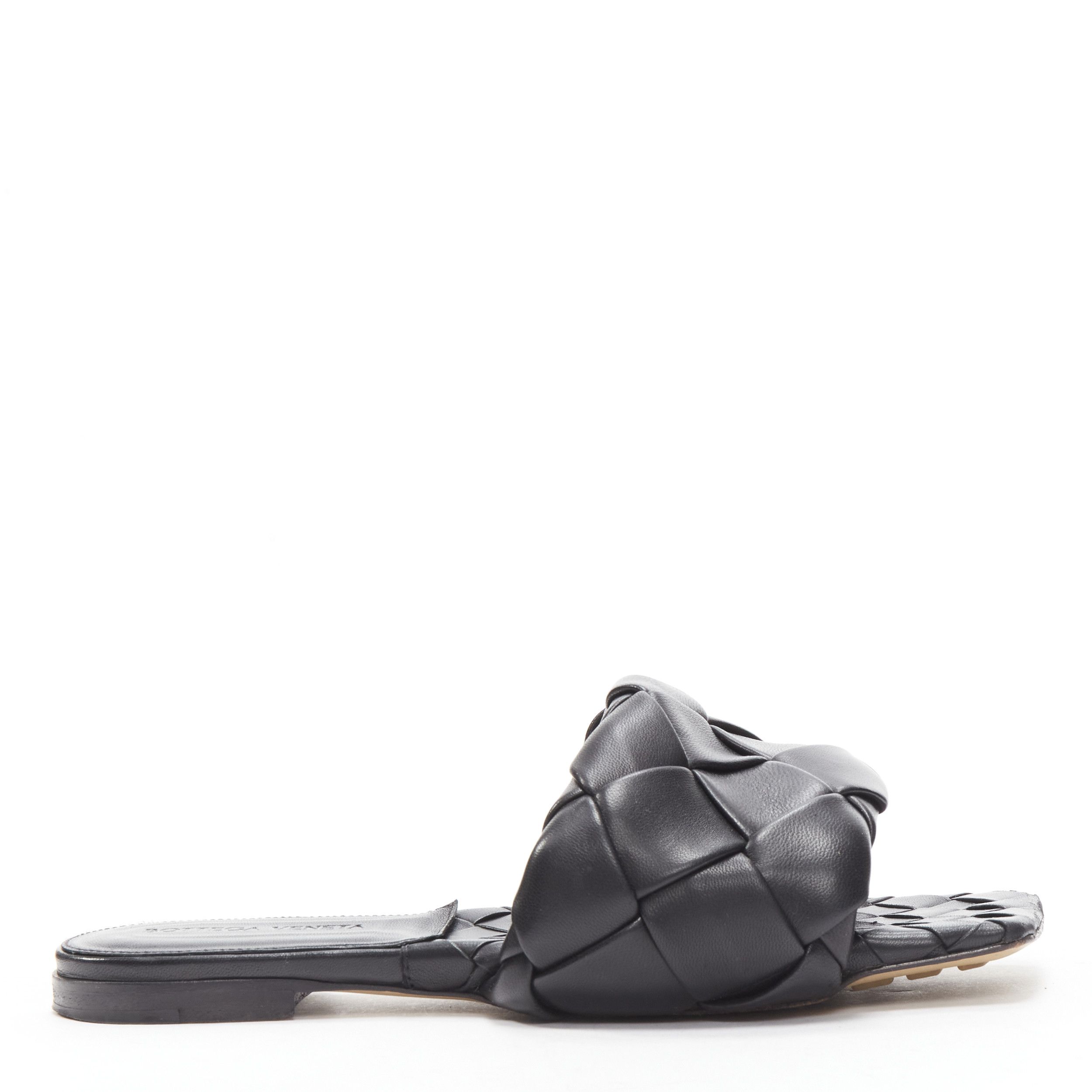 Bottega Veneta BOTTEGA VENETA Lido black intrecciato maxi woven leather padded flat sandals EU37 Size US 7 / IT 37 - 1 Thumbnail