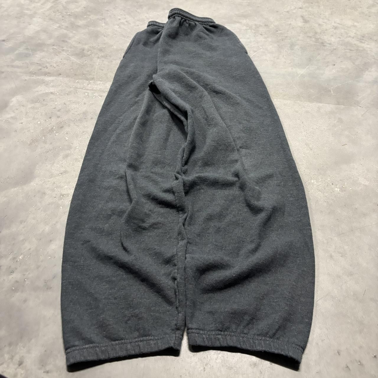 Japanese Brand × Vintage Crazy Vintage Y2K/2000s Dark Grey Skater Essential Sweatpants! Size US 30 / EU 46 - 3 Thumbnail