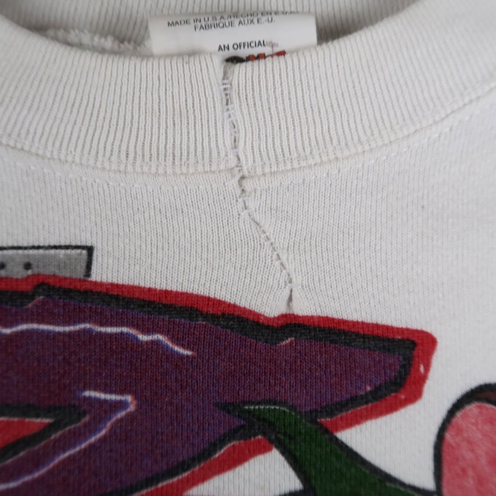 Vintage VINTAGE Looney Tunes Taz Sweatshirt Mens L Crewneck Pullover White 90s Graphic Print Hockey Hip Hop Size US L / EU 52-54 / 3 - 4 Thumbnail