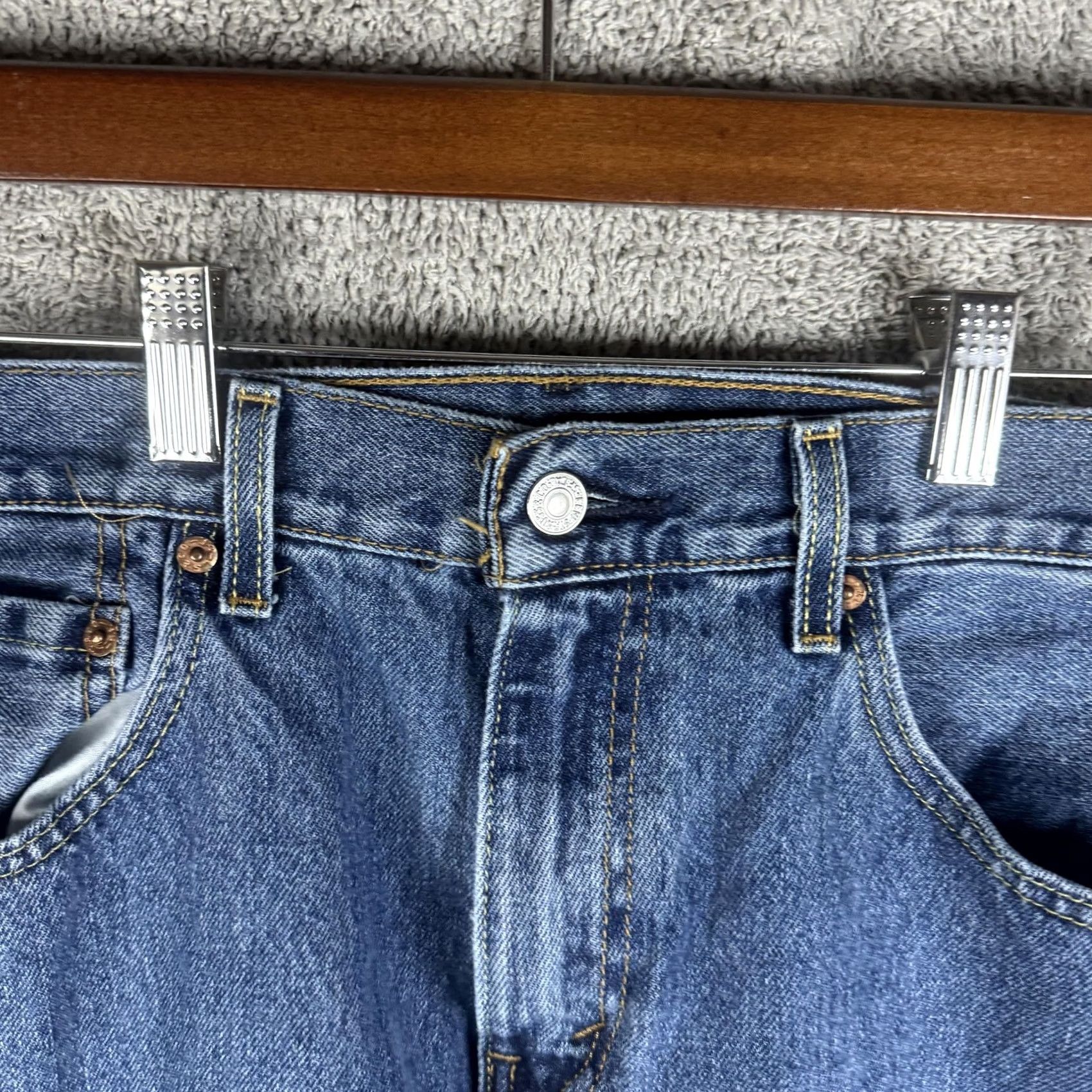 Levi's Levi's 517 Jeans Mens 33x29 Blue Bootcut Regular Denim Mexico Medium Wash Distressed Pockets Zip Back Patch Red Tab 500 Series Mens Jeans Regular Fit Size US 33 - 4 Thumbnail