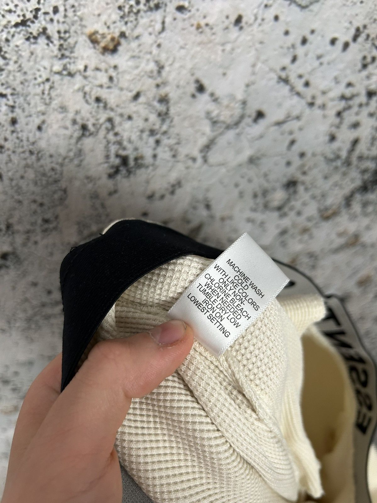 Essentials Fear Of God Essentials Sweatpants Cream Streetwear Rare Size US 34 / EU 50 - 7 Thumbnail