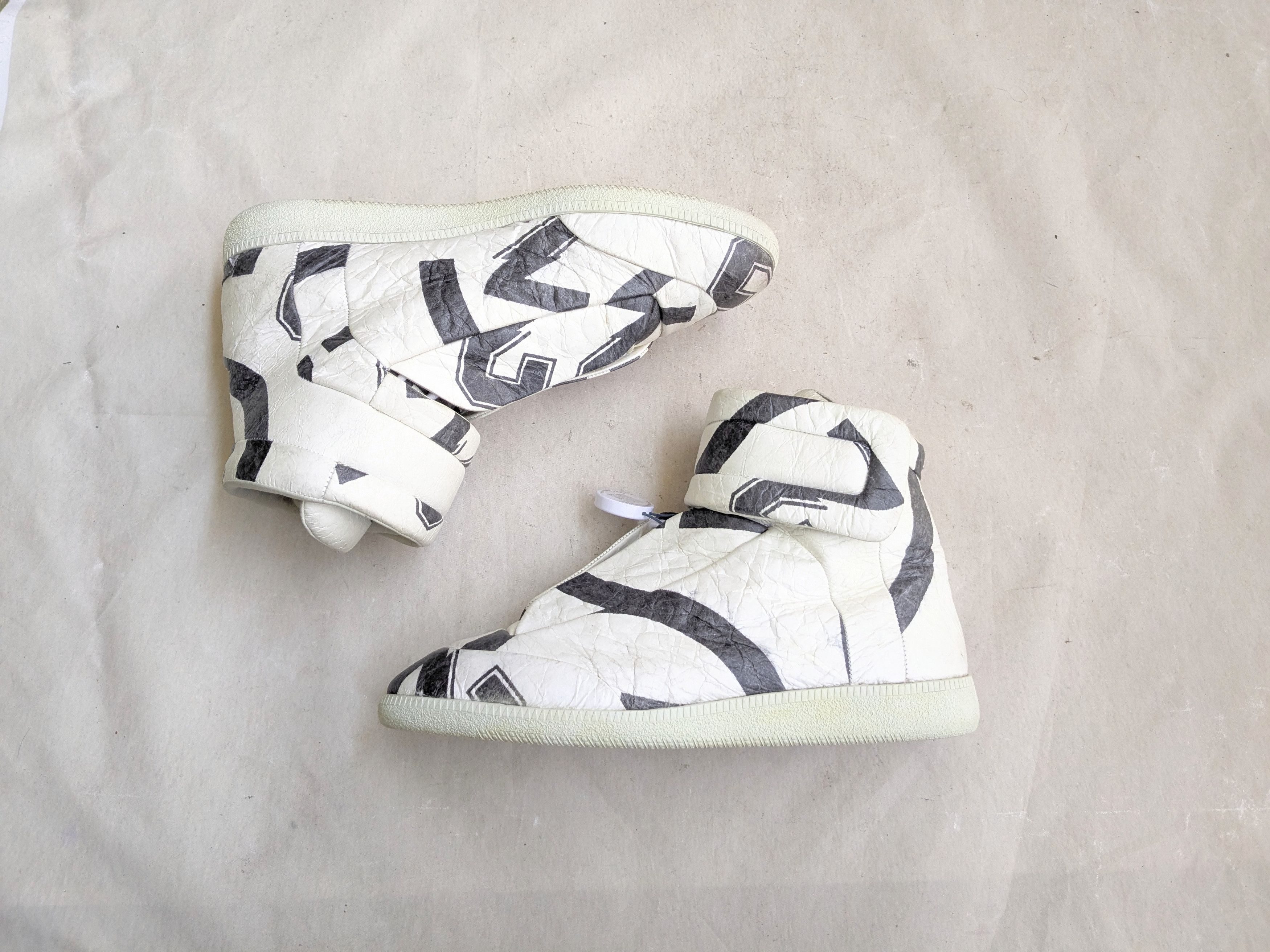 Maison Margiela WHITE LEATHER CLINIC HIGH TOP TWO STRAP SNEAKERS