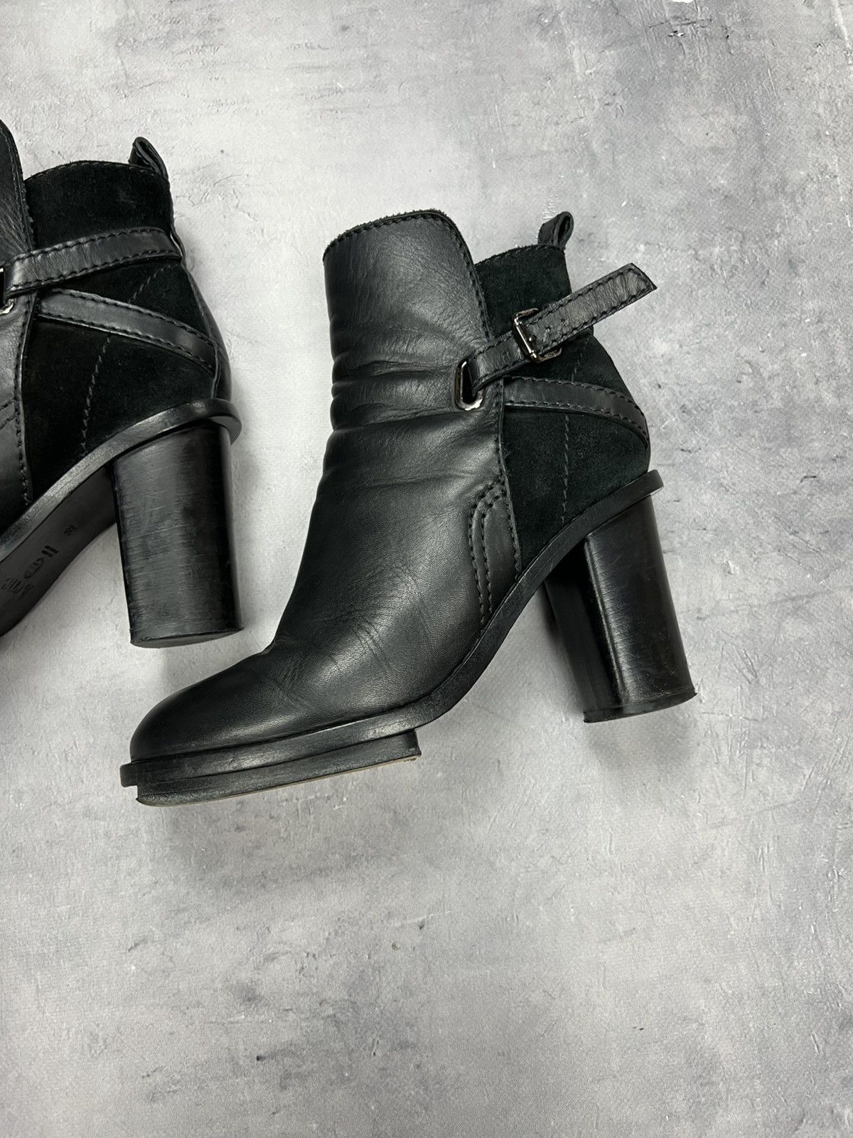 Acne Studios Acne Studios Cypress Ankle Boots Black Women's size US 8/ 38 Size US 8 / IT 38 - 4 Thumbnail