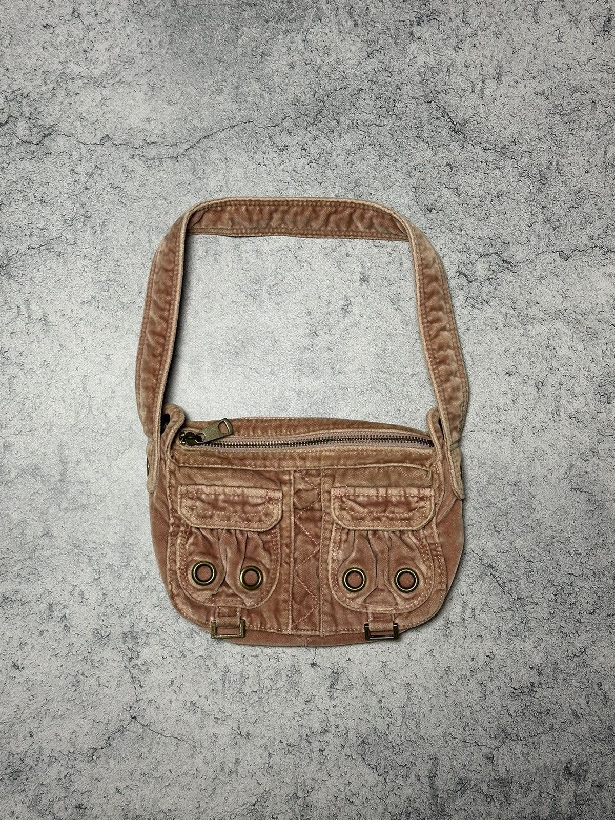 Marc Jacobs Vintage Y2K Marc Jacobs Velvet Mini Bag Size ONE SIZE - 1 Thumbnail