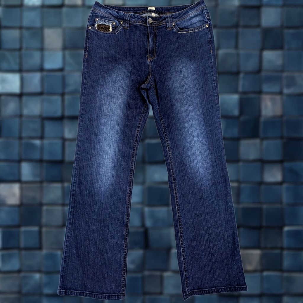 Denime Reba Jeans Bootcut Women 14 Inlay Leopard Embellished Blue Denim 34x32 Stretch Medium Wash 5-Pocket Country Style Size 36" / US 14 / IT 50 - 1 Thumbnail