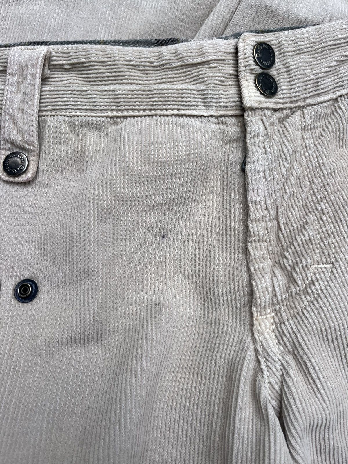 パンツ 00s dolce&gabbana navy corduroy cargo Dolce & Gabbana Dolce & Gabbana 00s Corduroy Cargo Pants | Grailed
