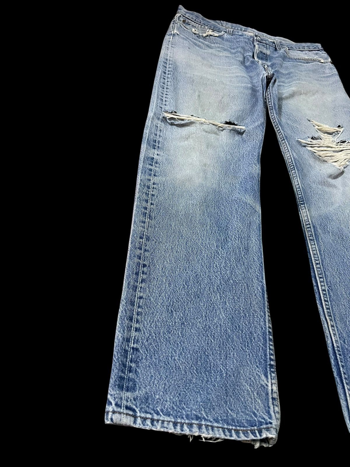 Levi's Vintage 90’s Levi’s 501 Mud Wash Distressed Ripped Jean Size US 34 / EU 50 - 1 Thumbnail
