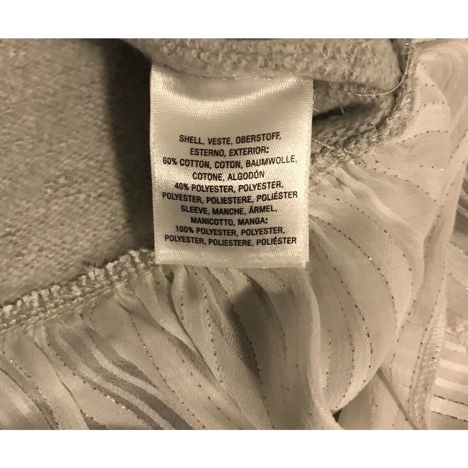 Anthropologie Anthropologie Akemi + Kin Nell Flutter Sleeve Sweatshirt Size L / US 10 / IT 46 - 10 Thumbnail