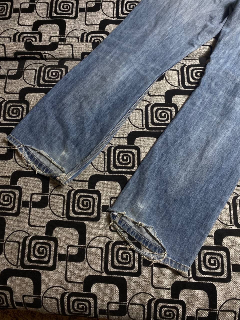 Carhartt × Japanese Brand Crazy Crash Dirty Baggy Faded Jean Japan Avant Garde Style Size US 34 / EU 50 - 19 Thumbnail