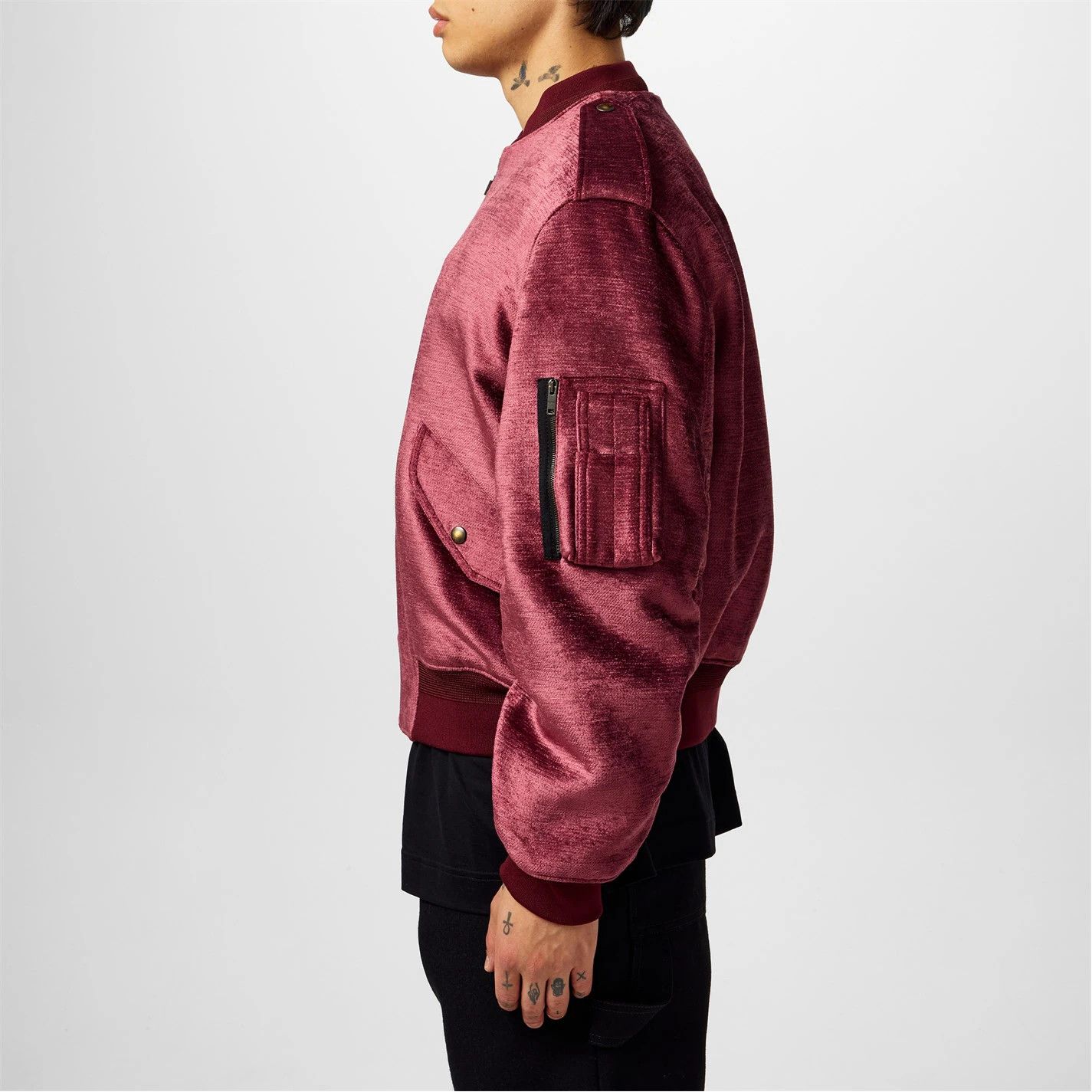 Givenchy o1w1db10925 Velvet Bomber Jacket in Burgundy Size US L / EU 52-54 / 3 - 4 Thumbnail