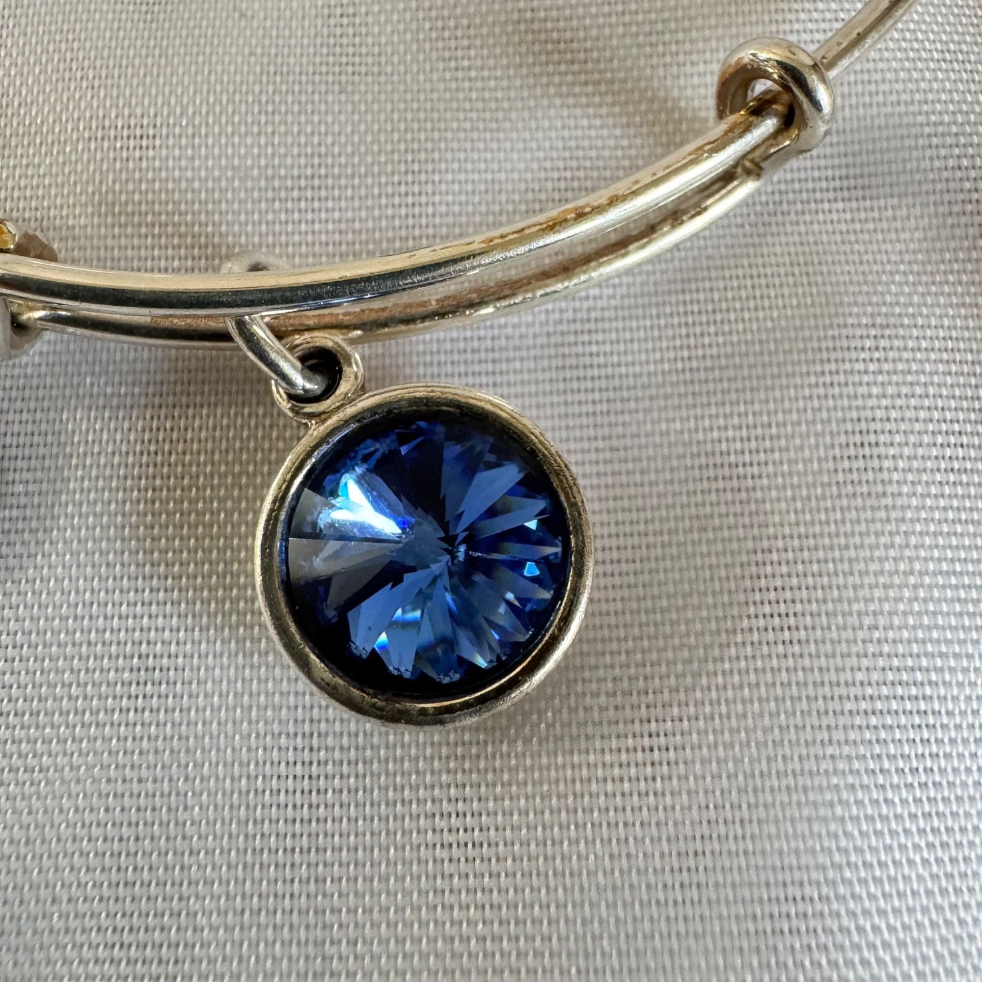 Vintage Alex & Ani Gold Tone Sapphire September Birthstone Charm Ban Size ONE SIZE - 4 Thumbnail
