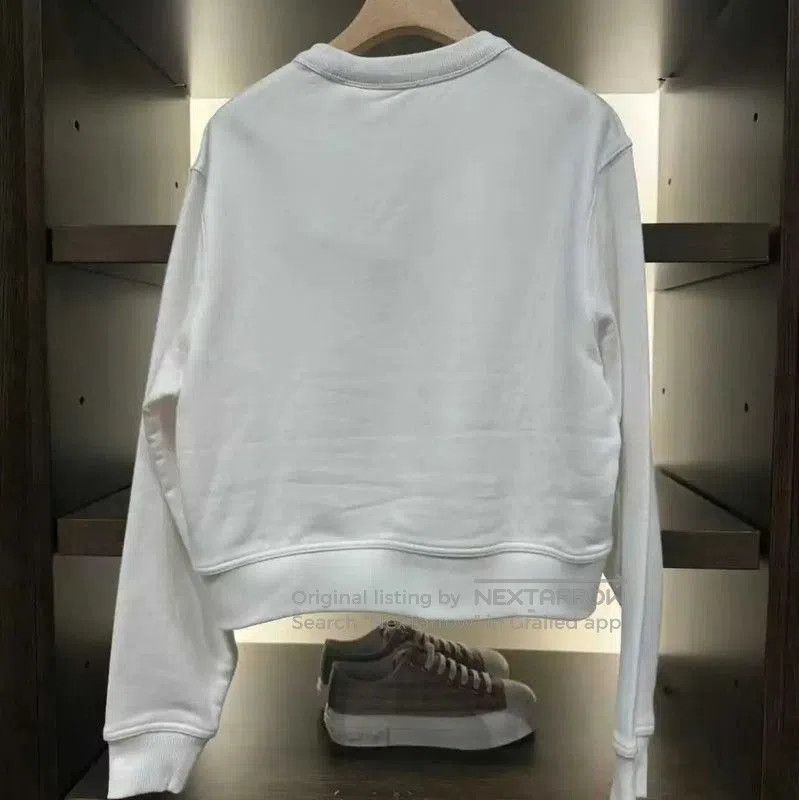Burberry Burberry Spring Autumn White Logo Cropped Sweatshirt. Size M / US 6-8 / IT 42-44 - 2 Thumbnail