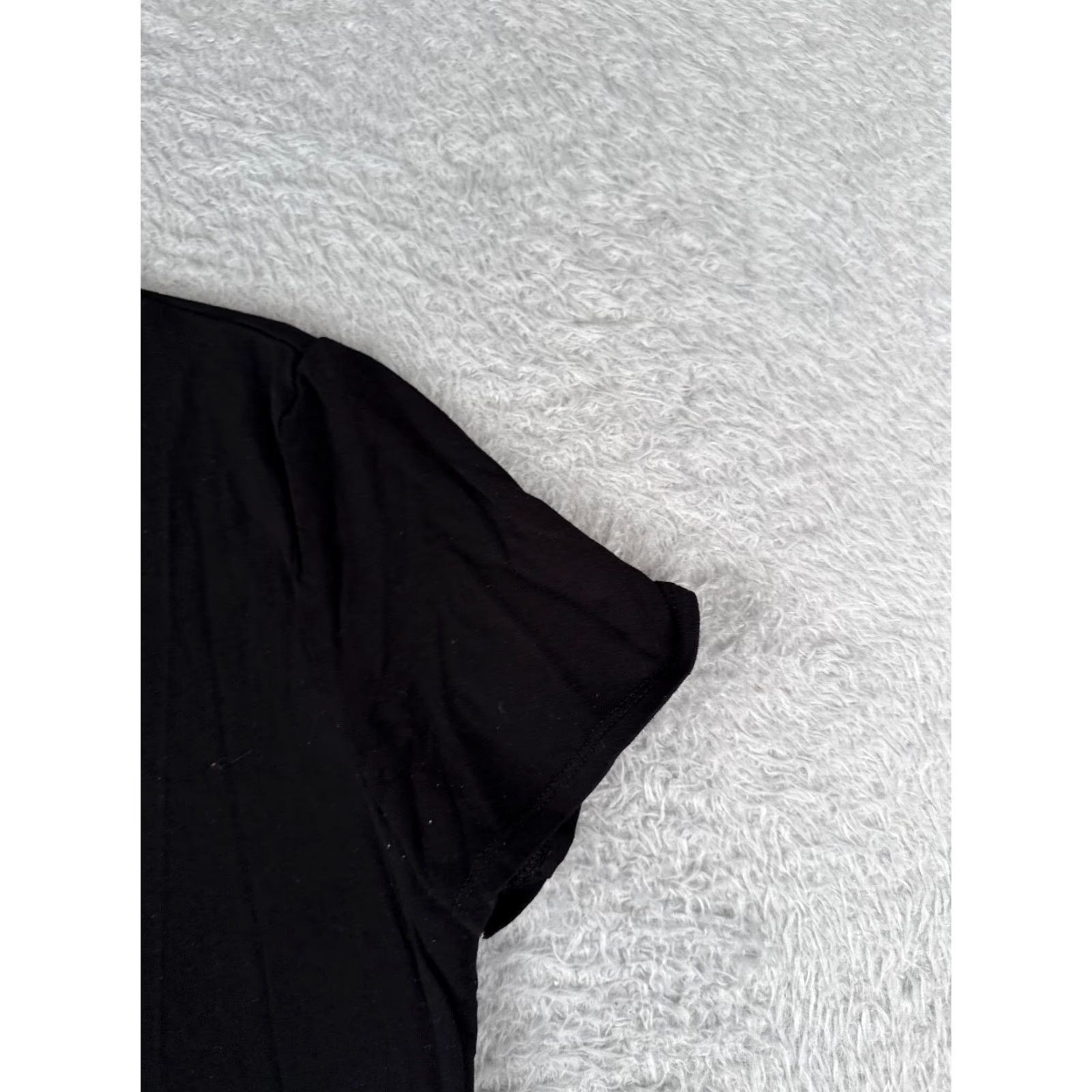 Tommy Hilfiger Tommy Hilfiger Shirt Womens Small Petite Black Scoop Neck Viscose Blend Jersey Logo Short Sleeve Pullover Casual All Seasons Breathable Easy Care Size S / US 4 / IT 40 - 2 Thumbnail