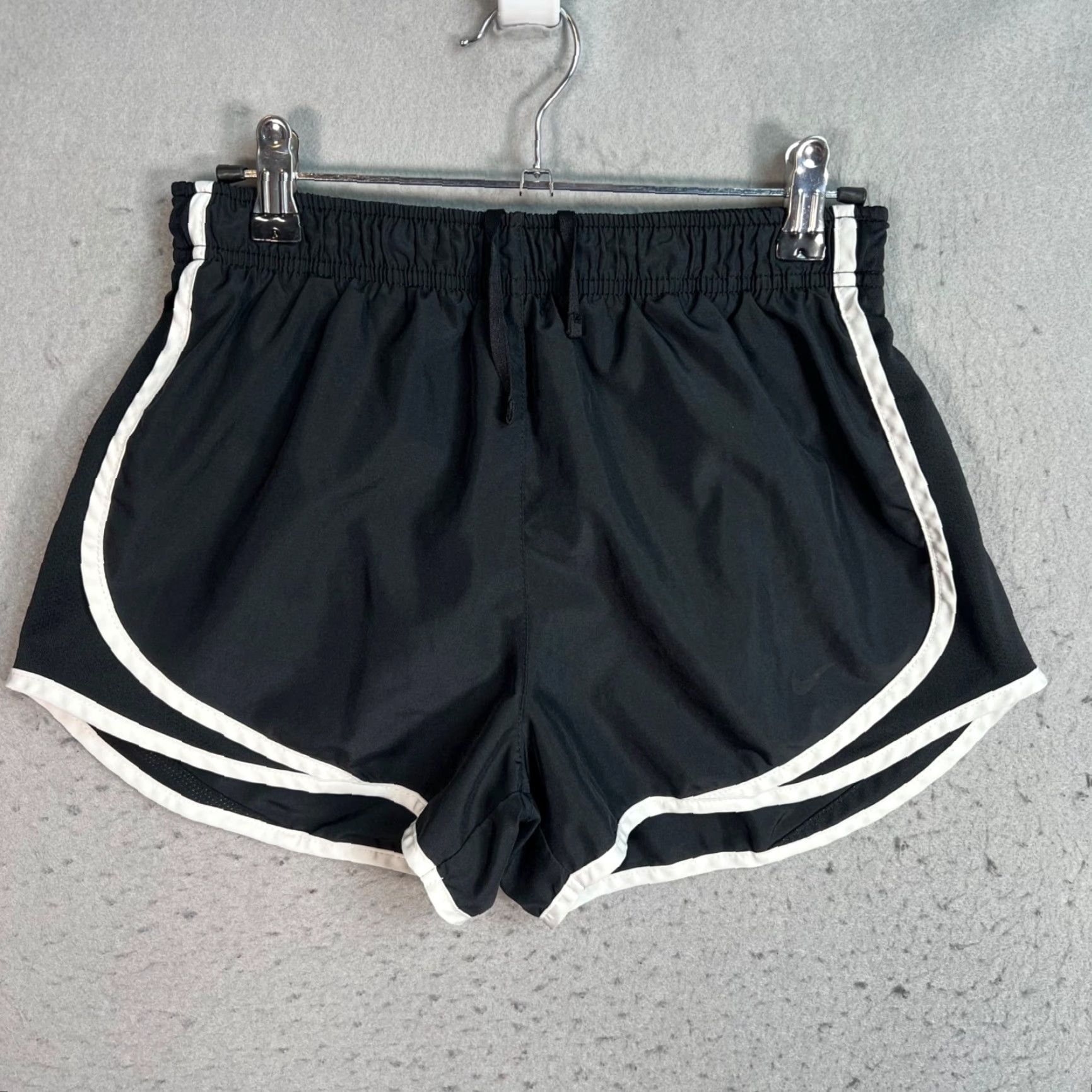 Nike Nike Shorts Dri-Fit Running Lined Drawstring Black White Small Womens Size 28" / US 6 / IT 42 - 2 Thumbnail