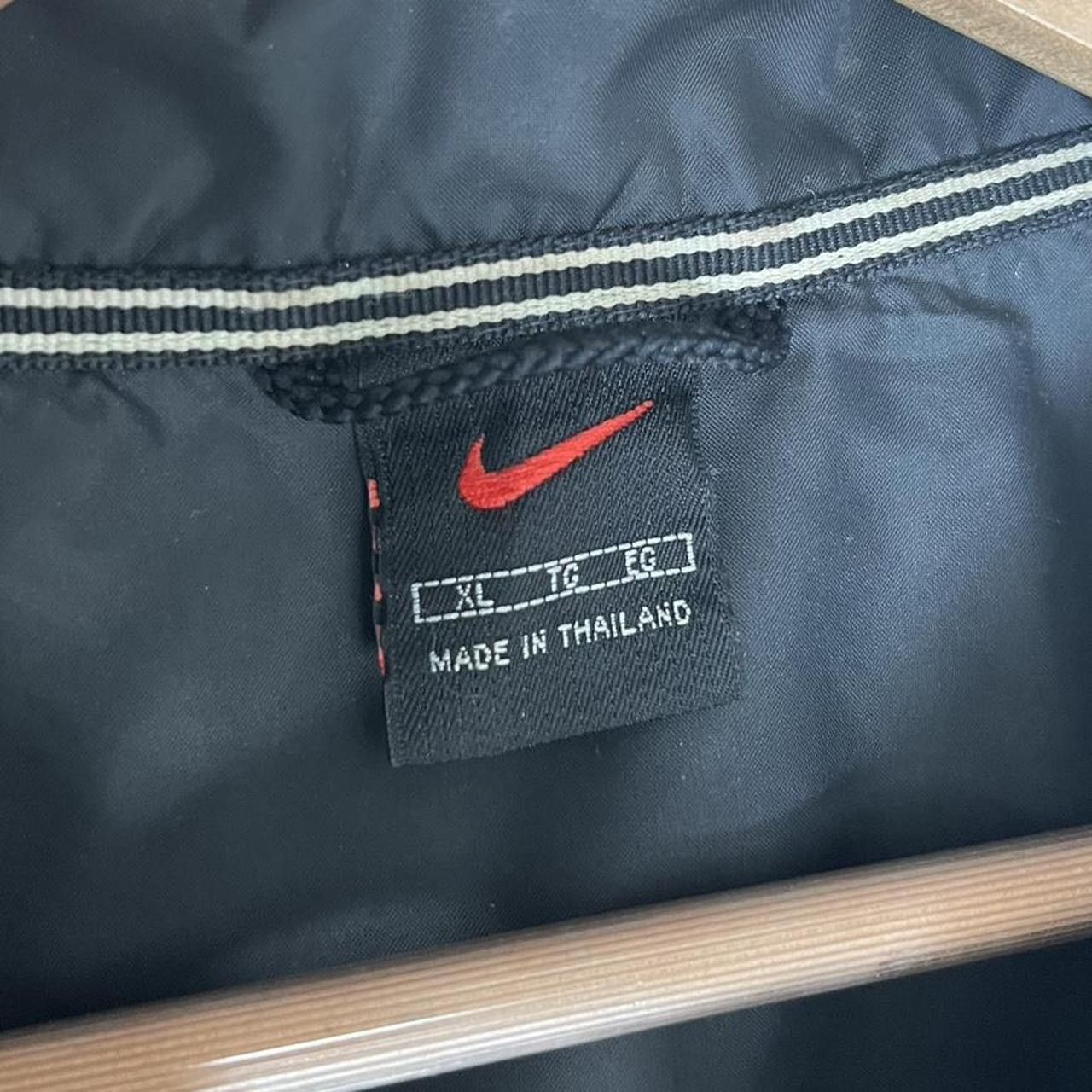 Nike Vintage 90s Nike Nylon Full Zip Windbreaker Jacket Size US XL / EU 56 / 4 - 4 Thumbnail