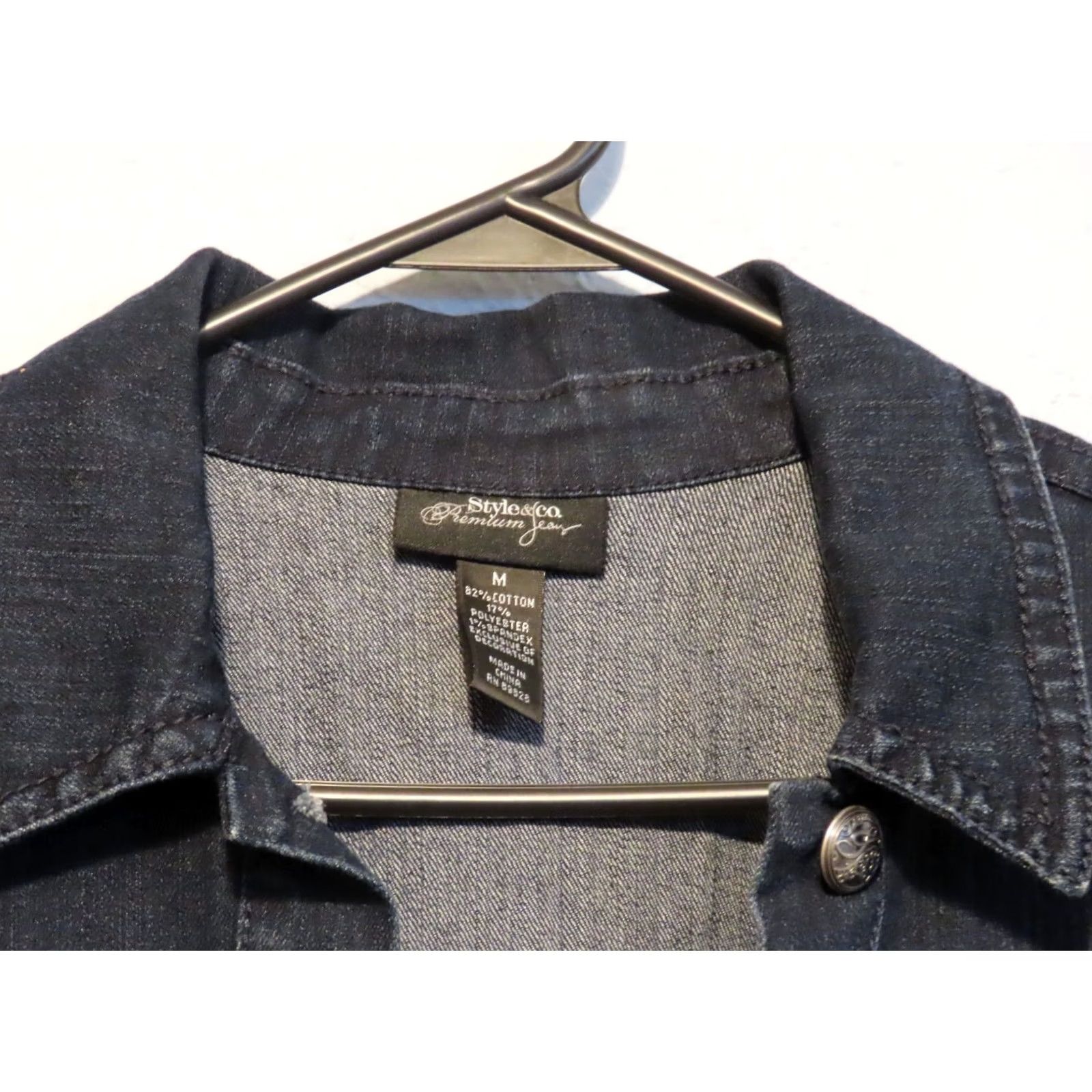 Vintage Style & Co. Denim Jacket Women Blue Medium Wash Short Sleeve Trucker Button Pockets Casual Workwear Size M / US 6-8 / IT 42-44 - 2 Thumbnail