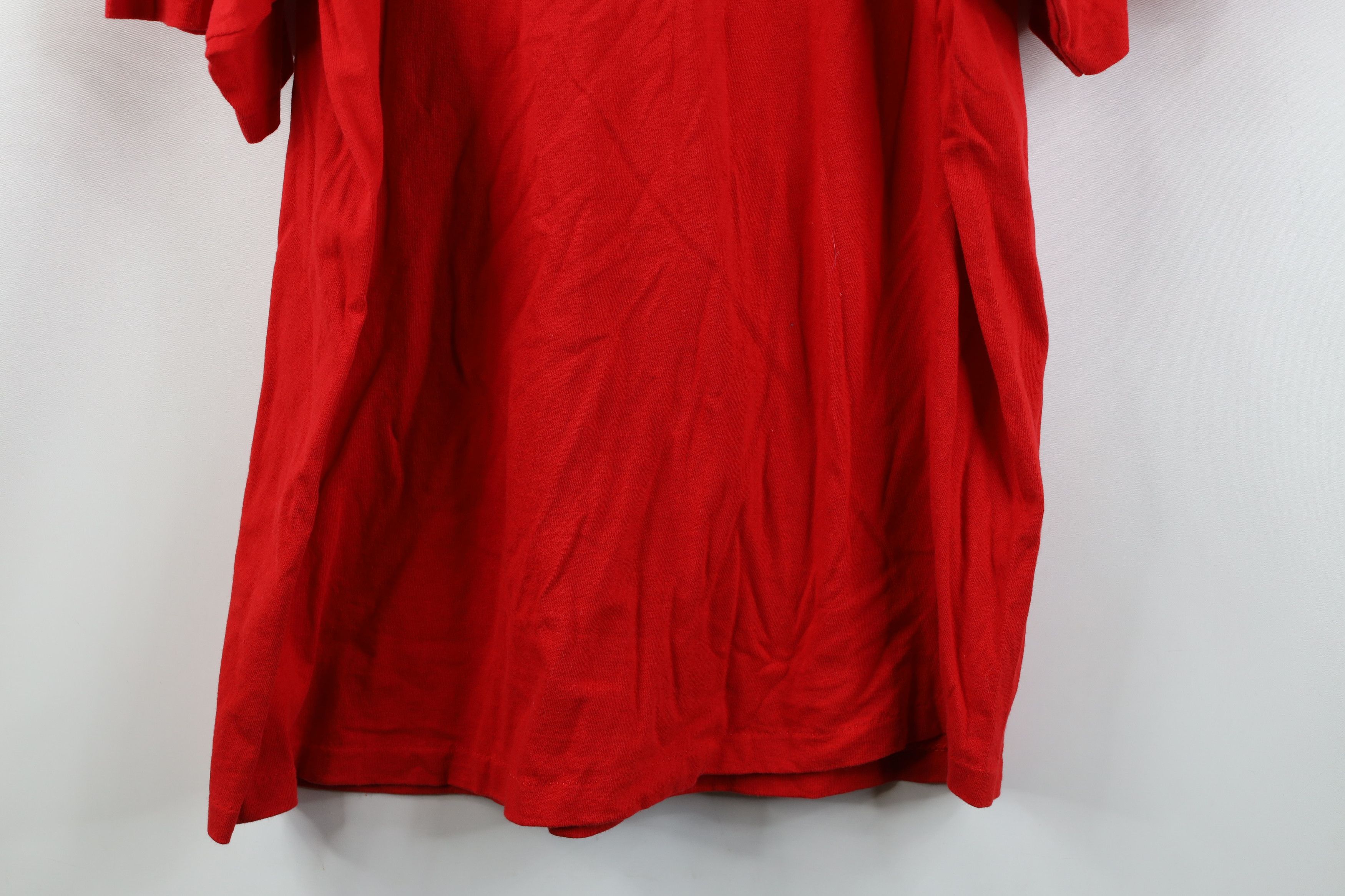 Vintage Vintage 90s Red Wings Hockey Short Sleeve T-Shirt Red USA Size US XL / EU 56 / 4 - 14 Thumbnail
