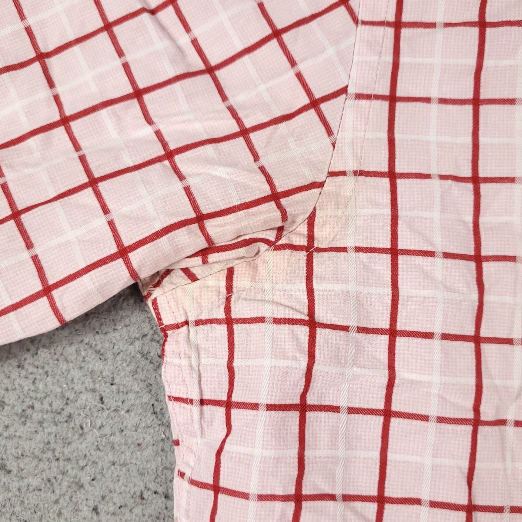 Tommy Hilfiger Tommy Hilfiger Shirt Mens Small Red Check Button-Up Short Sleeve Cotton Size US S / EU 44-46 / 1 - 3 Thumbnail