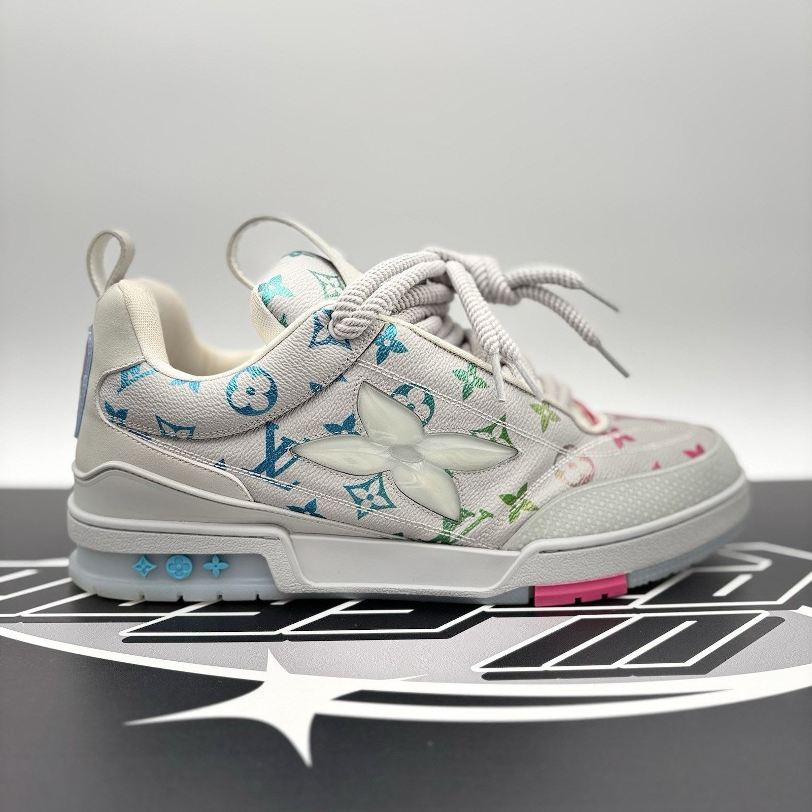 Louis Vuitton Louis Vuitton Skate ' Grey Monogram Multicolor' | GREAT! Size US 12.5 / EU 45-46 - 2 Thumbnail
