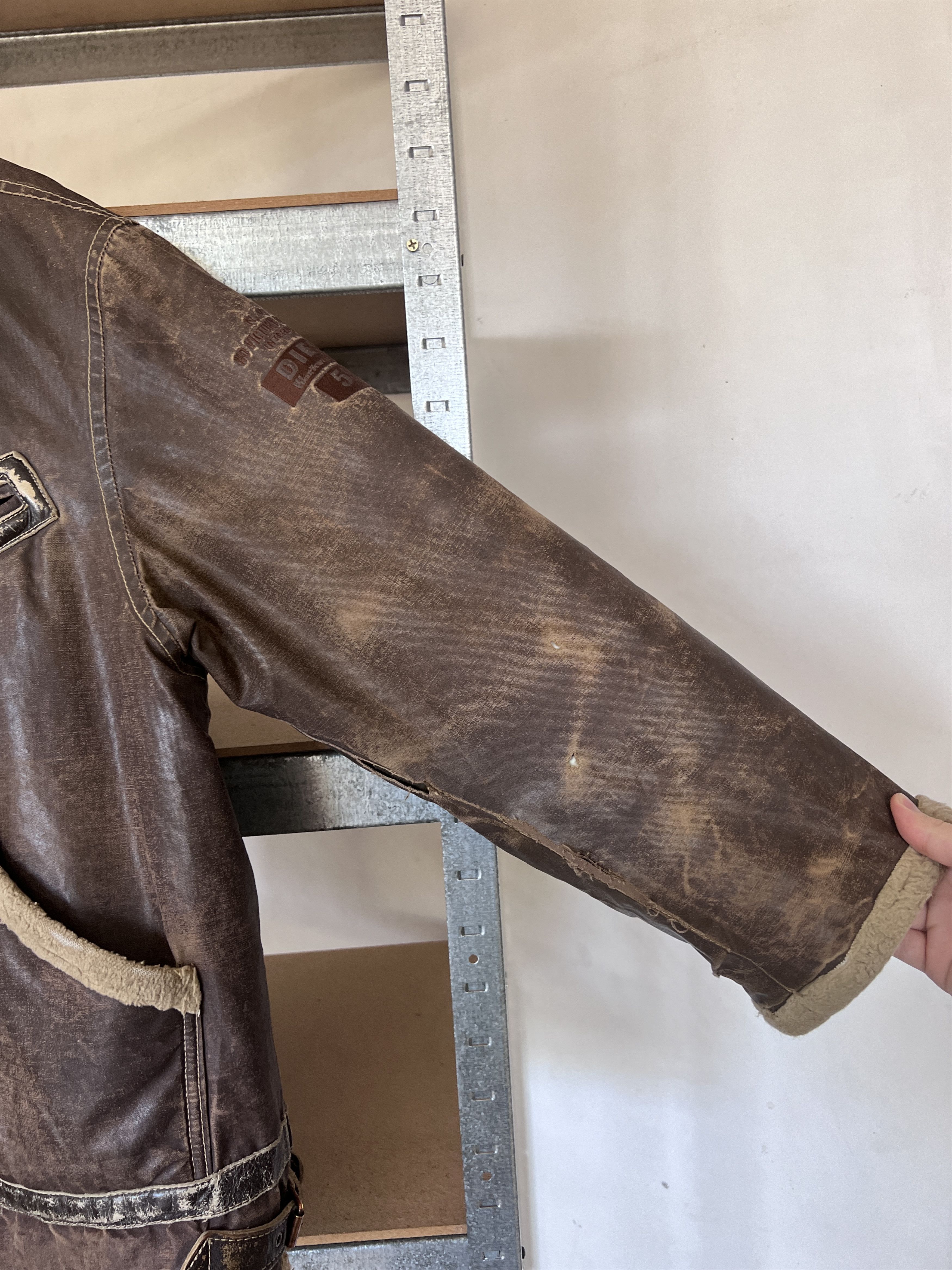 Diesel Diesel Vintage DMB 1955 Wax Sheepskin Distressed Jacket Size US XXL / EU 58 / 5 - 20 Thumbnail