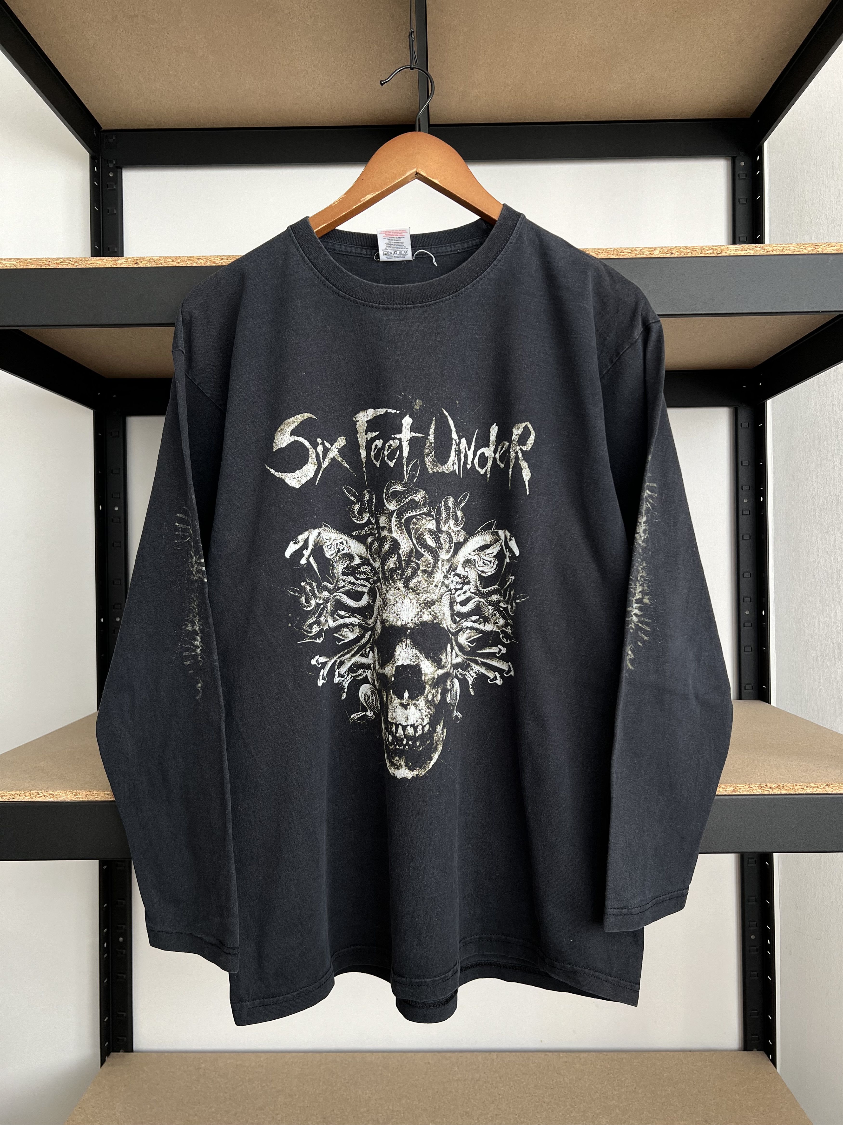 Band Tees Vintage 2000s Six Feet Under Death Rituals Skull Snake Size US L / EU 52-54 / 3 - 5 Thumbnail