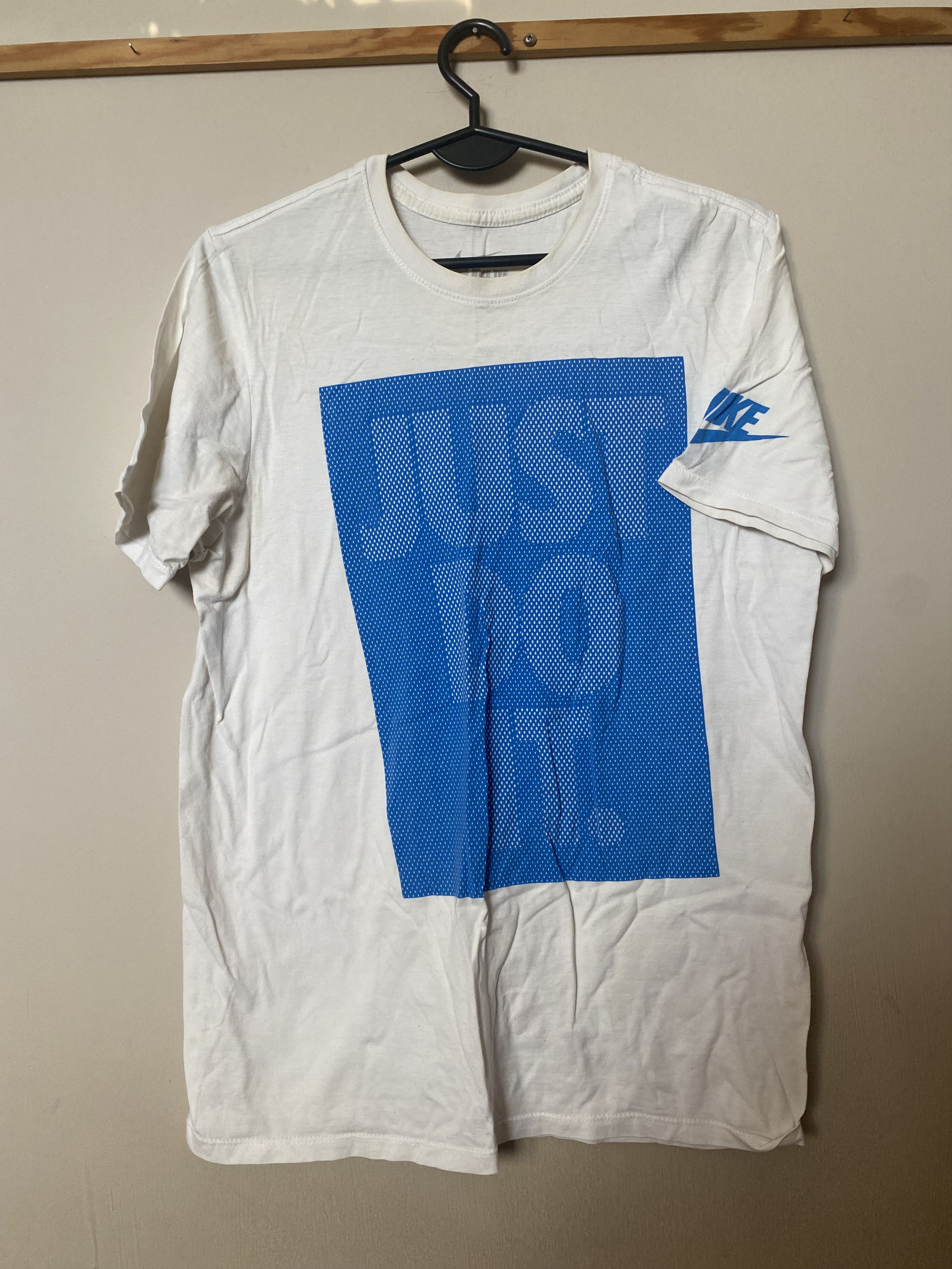 Nike Vintage Men's T-shirt - NIKE - M - UNIQUE Size US M / EU 48-50 / 2 - 1 Thumbnail