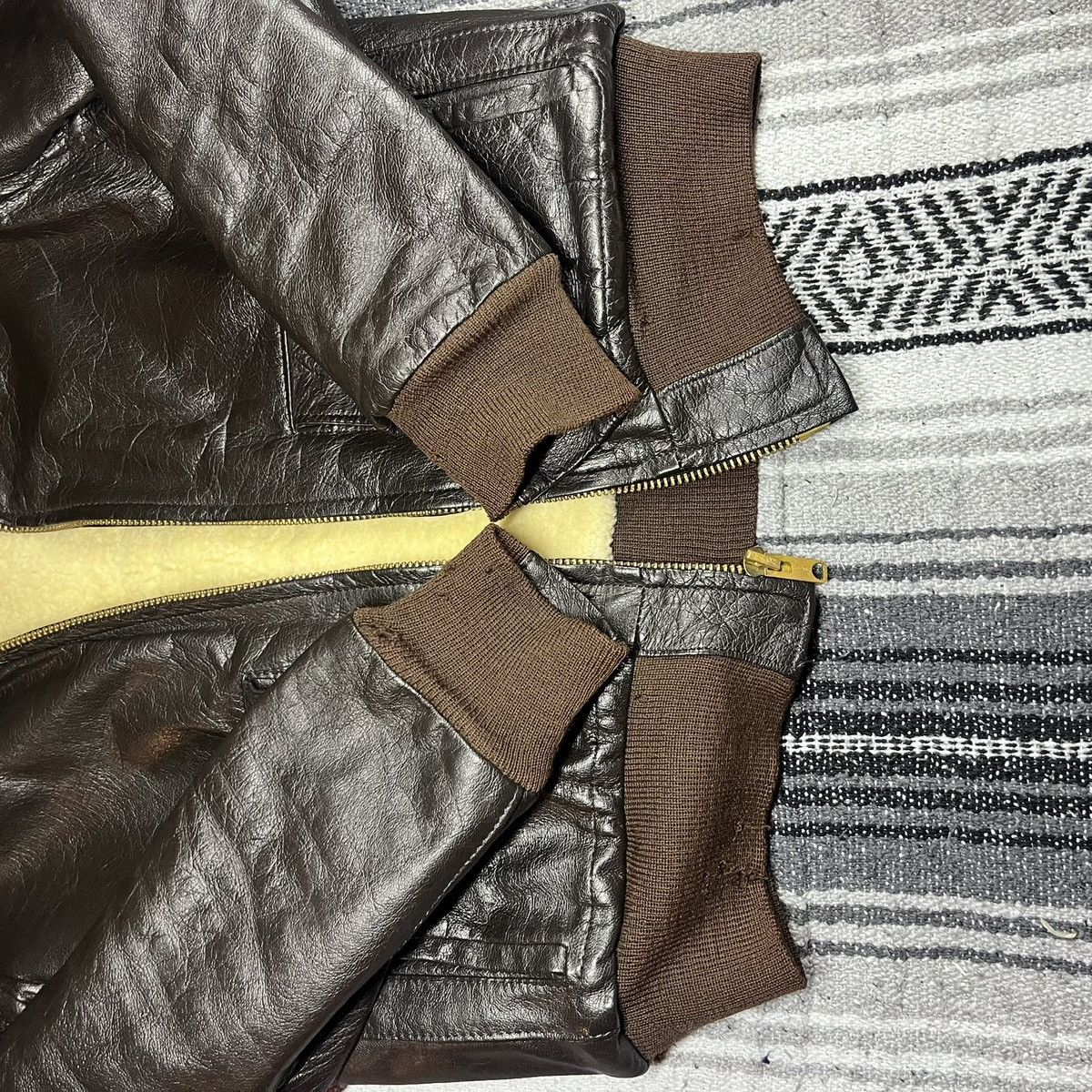 L.L. Bean L.L Bean 1970 Leather Bomber Sheep Lining Size US L / EU 52-54 / 3 - 7 Thumbnail