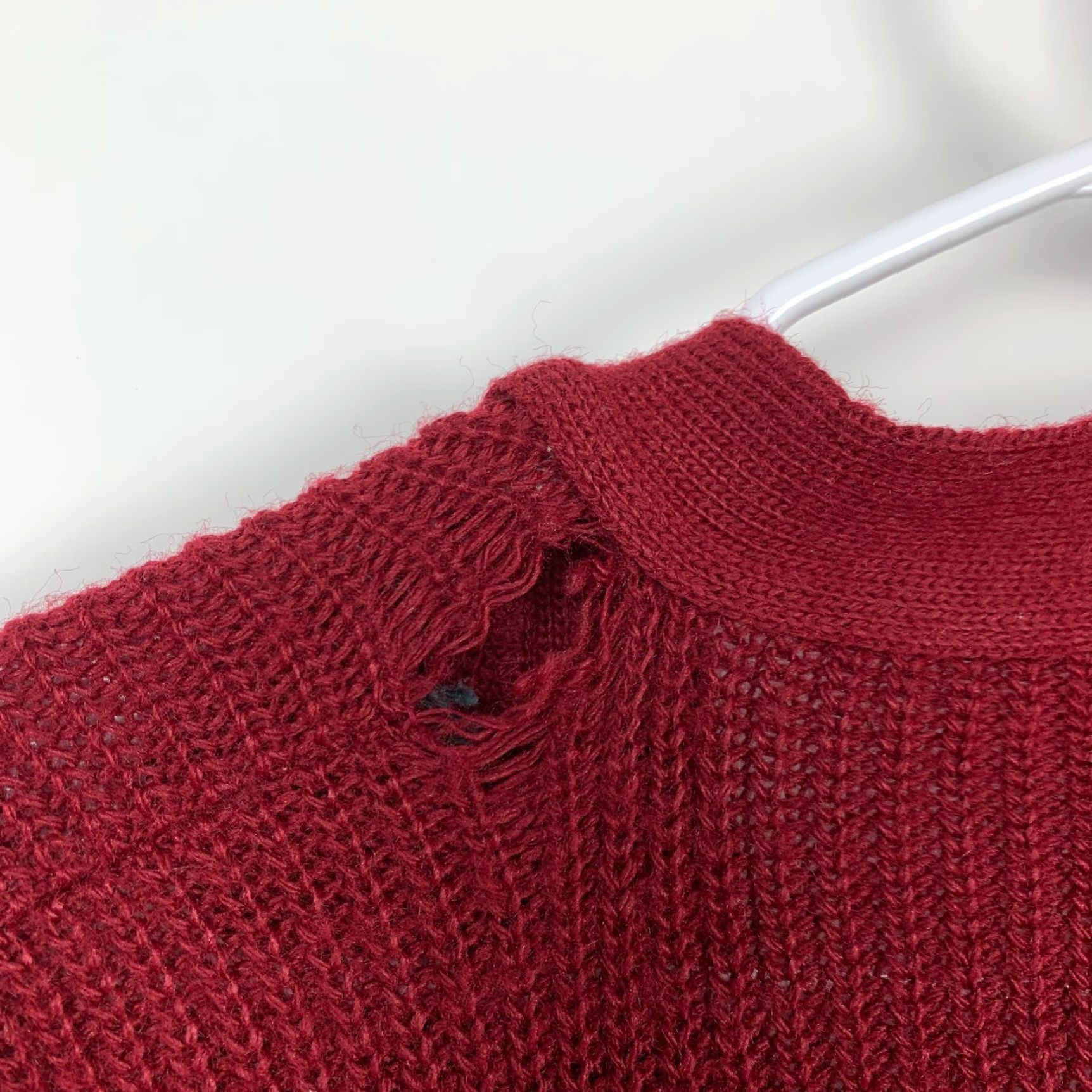 Vintage VINTAGE Poplar Burgundy V-Neck Grandpa Knit Cardigan XL Long Sleeve Red Grunge 1980s USA Mens Size US XL / EU 56 / 4 - 6 Thumbnail