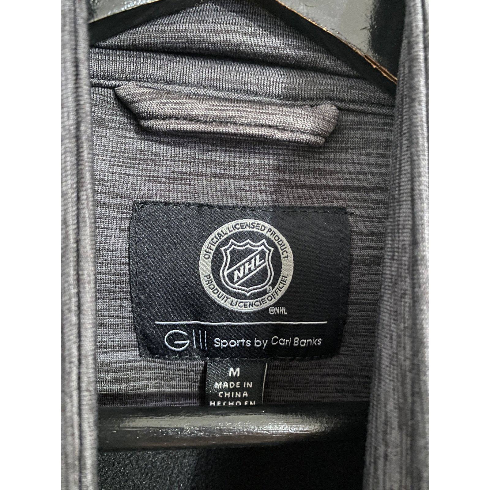 NHL Chicago Blackhawks Gray Full-Zip Sweatshirt Men's Size M Size US M / EU 48-50 / 2 - 4 Thumbnail