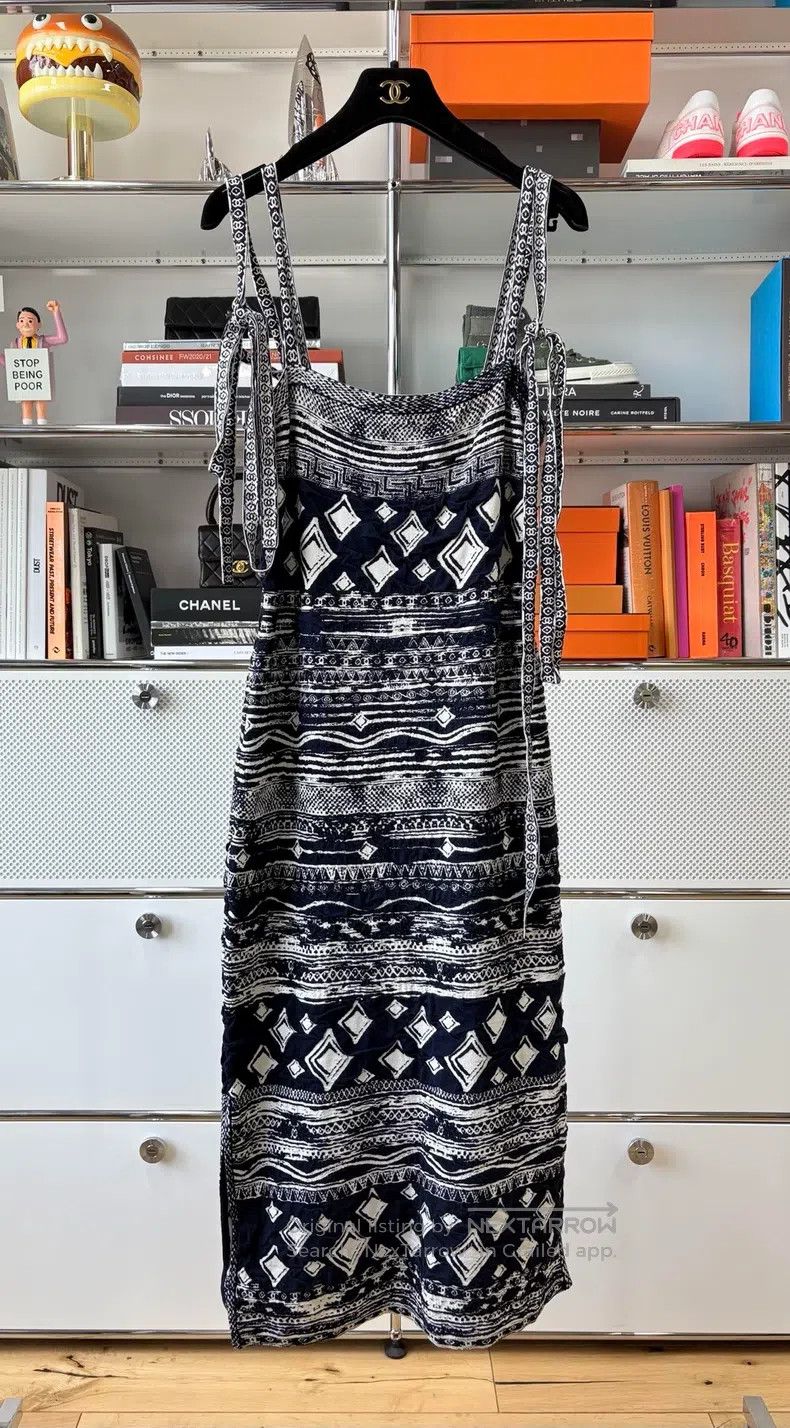 Chanel Chanel Greek series holiday style blue and white geometric Size XS / US 0-2 / IT 36-38 - 1 Thumbnail