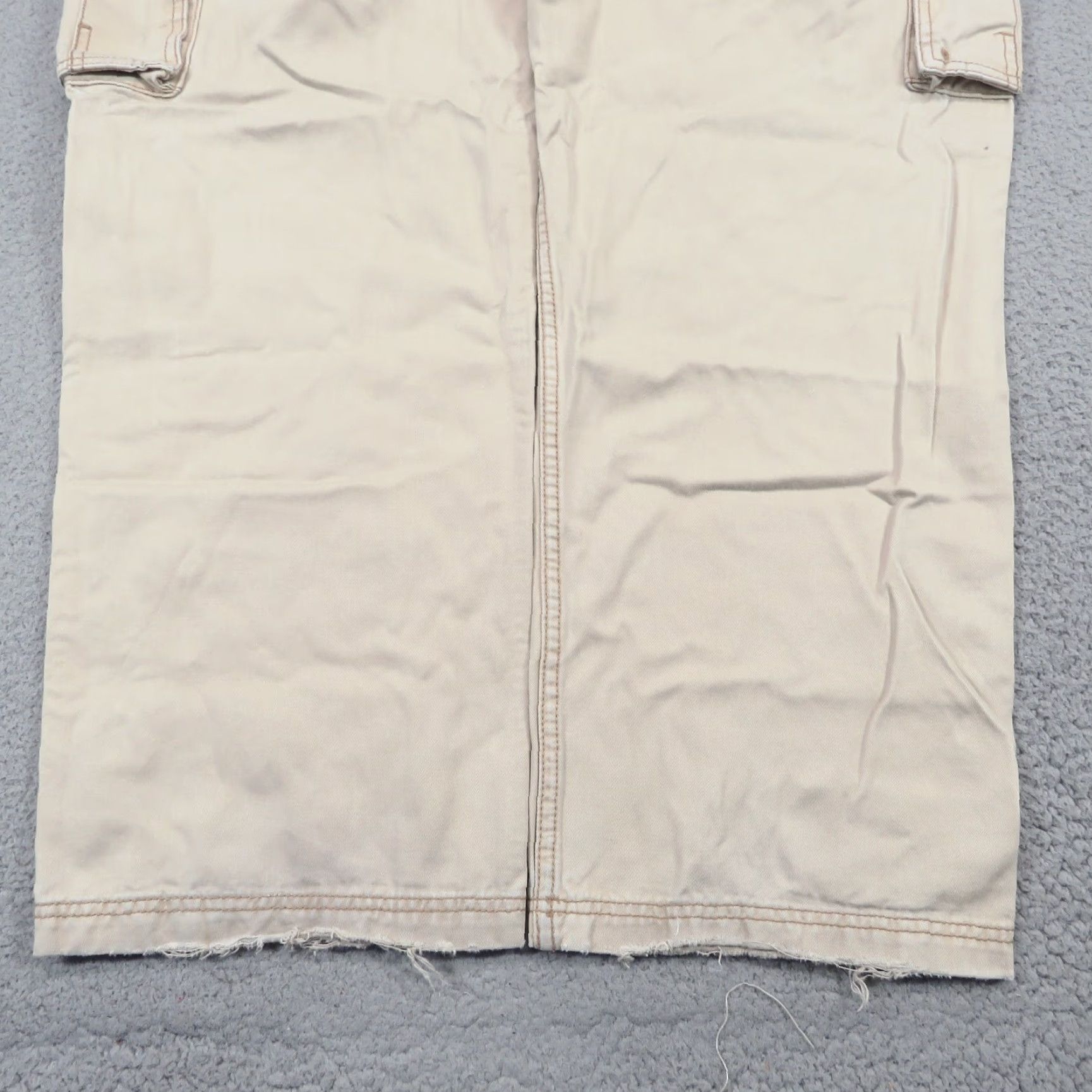 Vintage VINTAGE Aéropostale Pants 32x30 Mens Baggy Heavyweight Military Fatigues Y2K A&F Pants Size US 32 / EU 48 - 4 Thumbnail