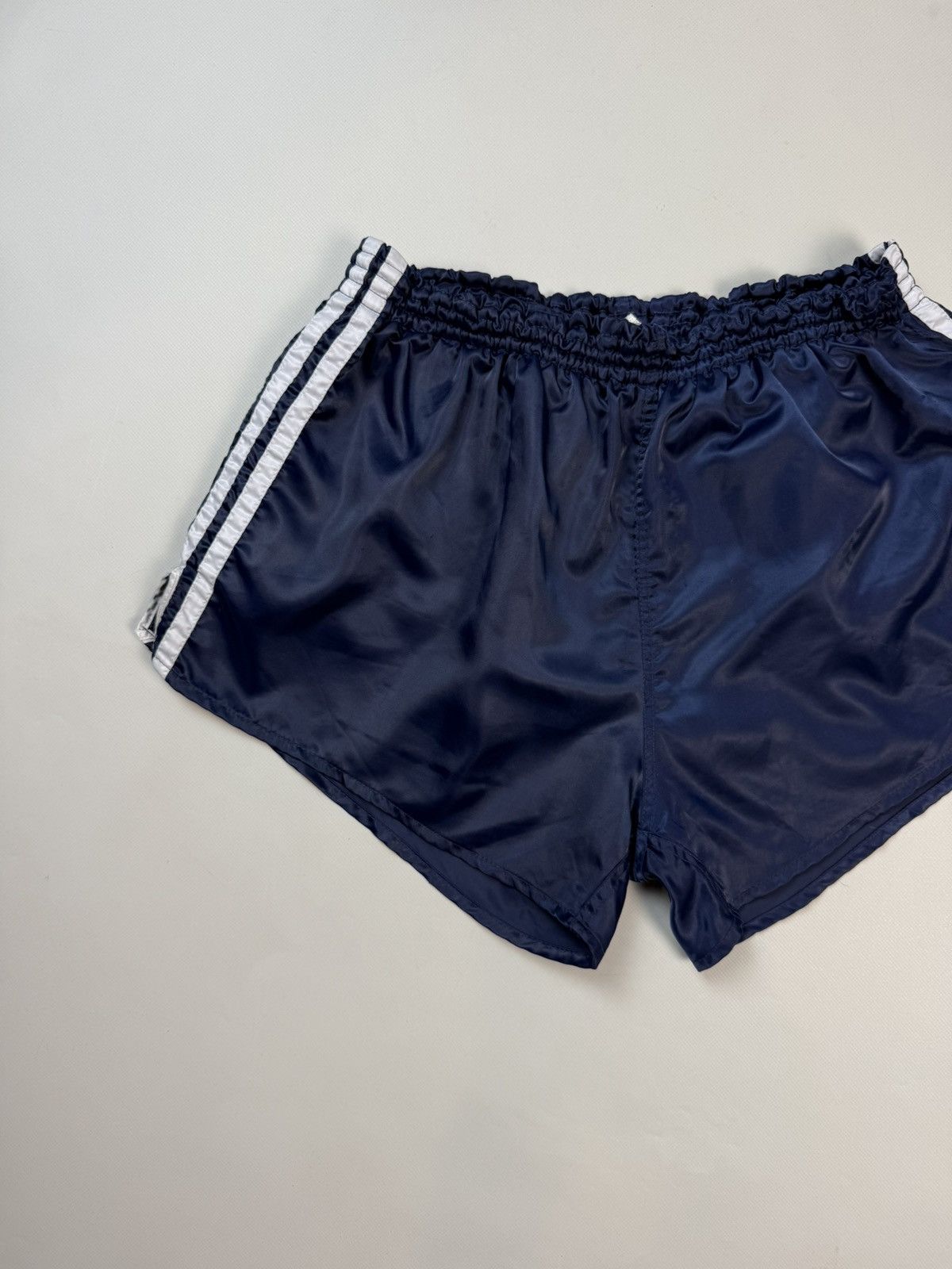 Adidas Adidas Vintage 80s 90s Nylon Soccer Fottball Shorts Germany Size US 34 / EU 50 - 2 Thumbnail