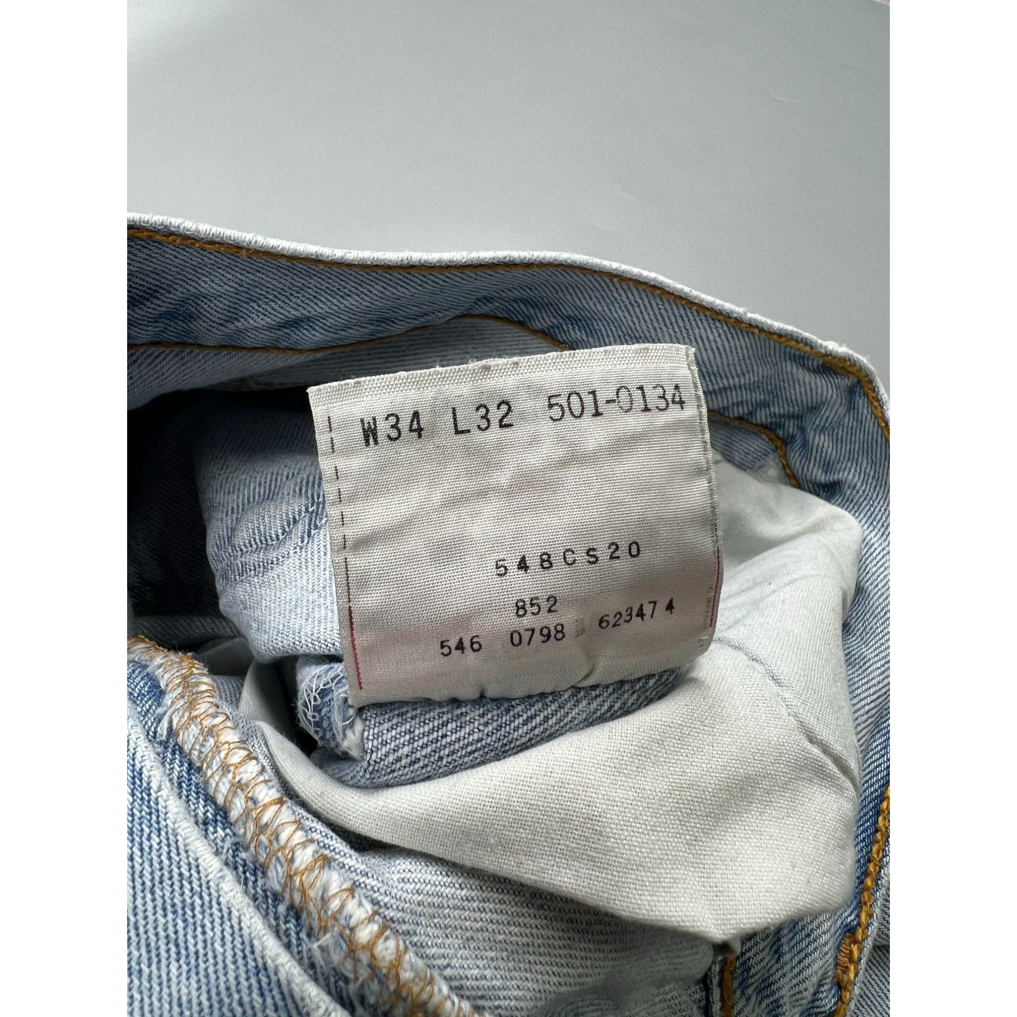 Levi's Levi’s 501 Made in USA Light Wash Denim Jeans Pants (Y0898) Size US 34 / EU 50 - 9 Thumbnail