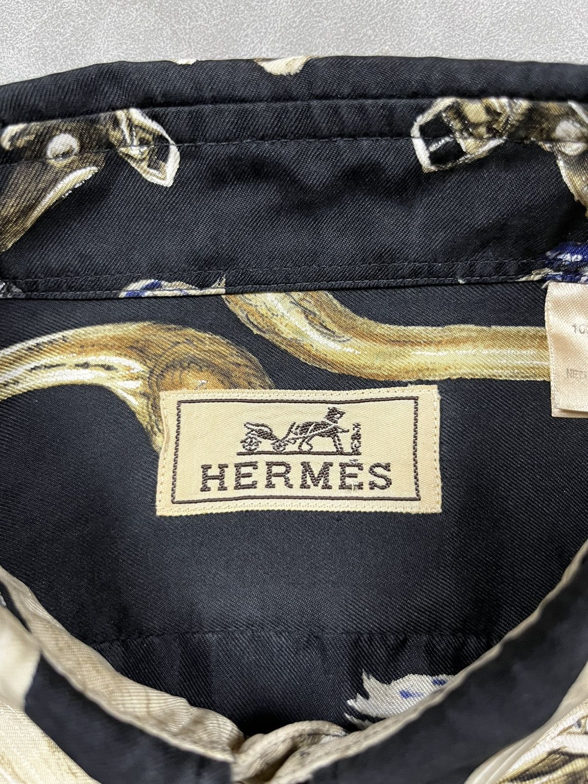 Hermes 90s Hermes silk button up Size US L / EU 52-54 / 3 - 13 Thumbnail