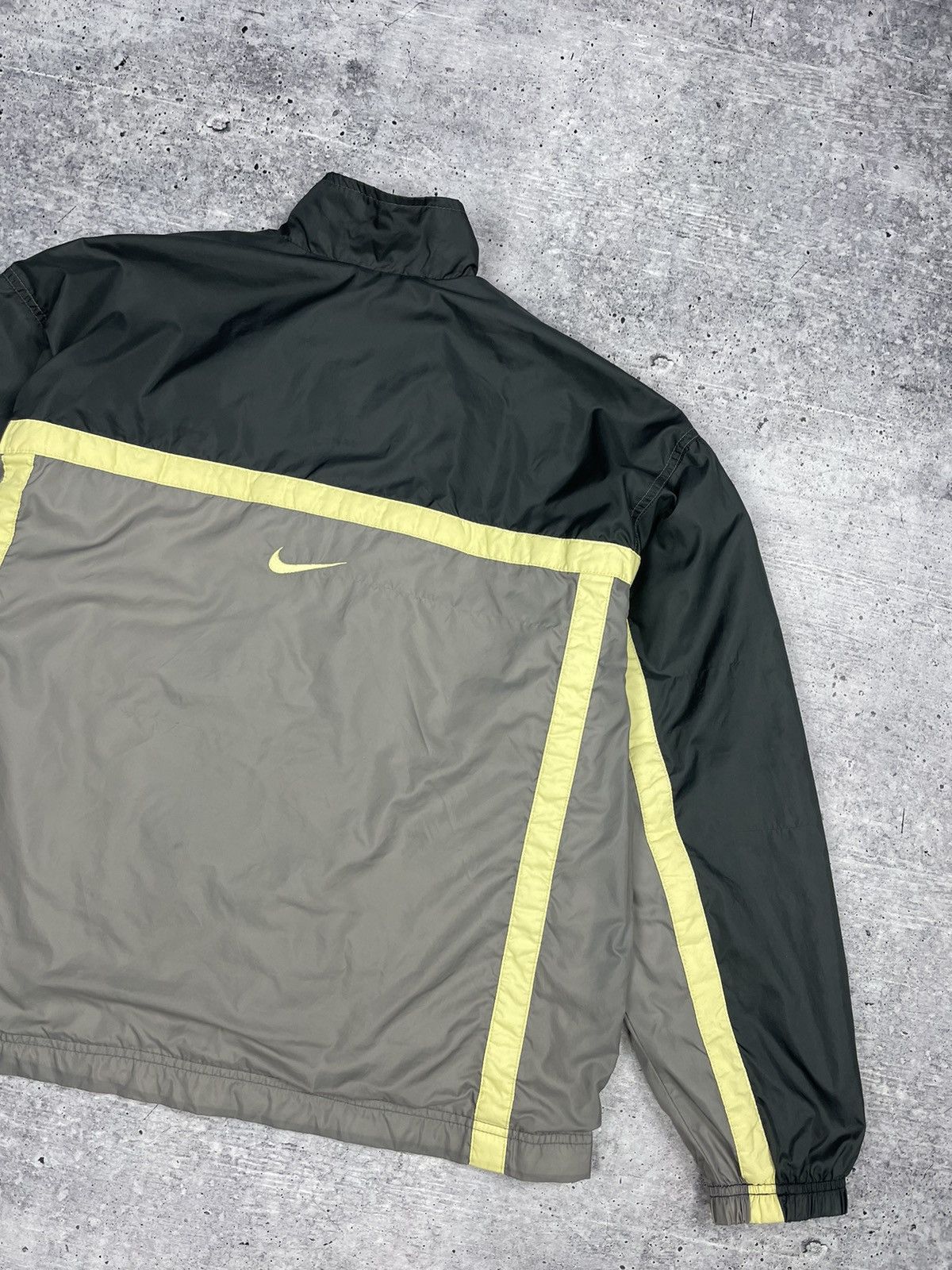 Nike × Vintage Vintage Nike 90’s Y2K Style Drill Nylon Big Back Logo Bomber Size US S / EU 44-46 / 1 - 19 Thumbnail