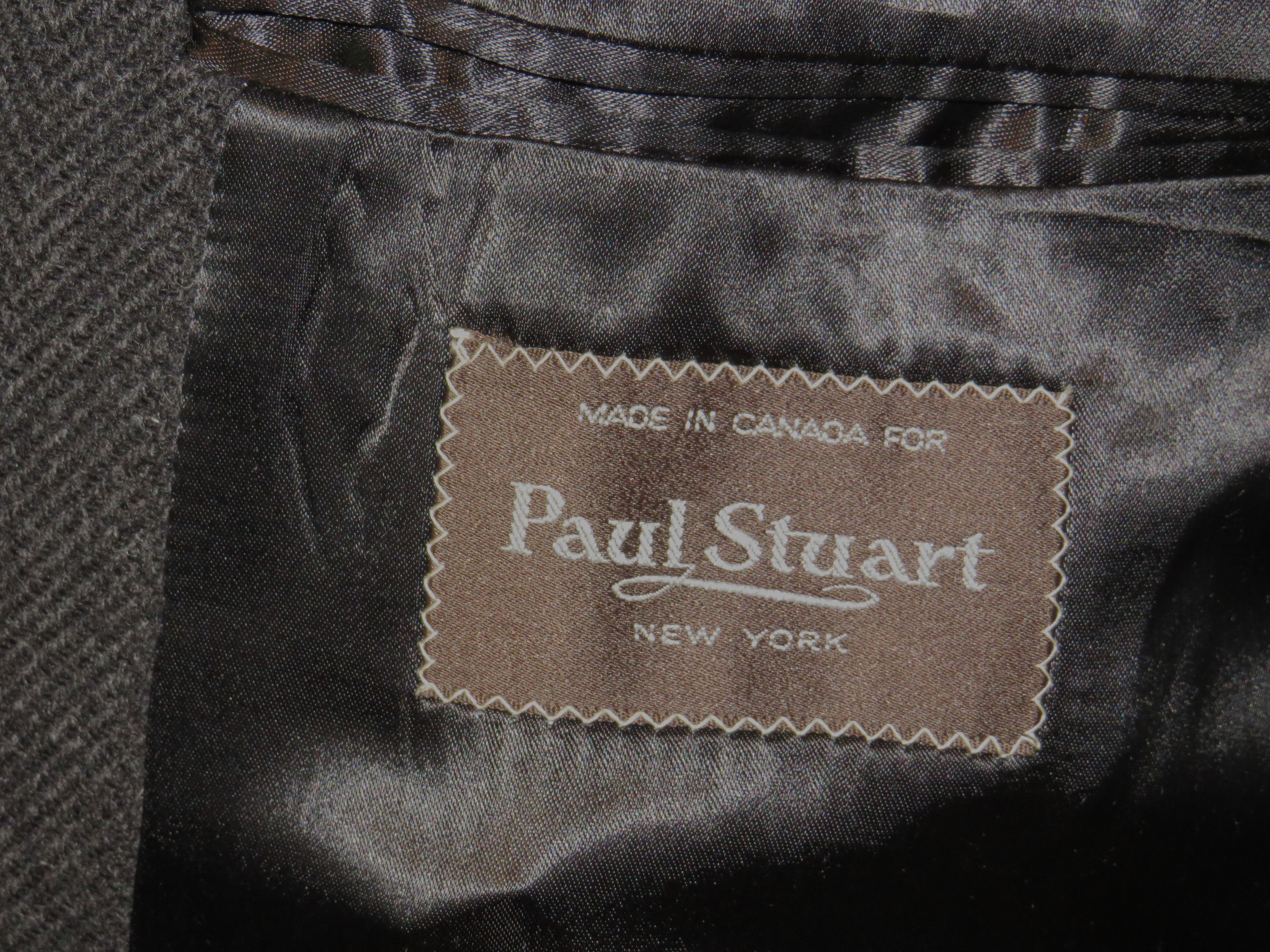 Paul Stuart Gray Herringbone Double Breasted Chesterfield 41R Size US L / EU 52-54 / 3 - 14 Thumbnail