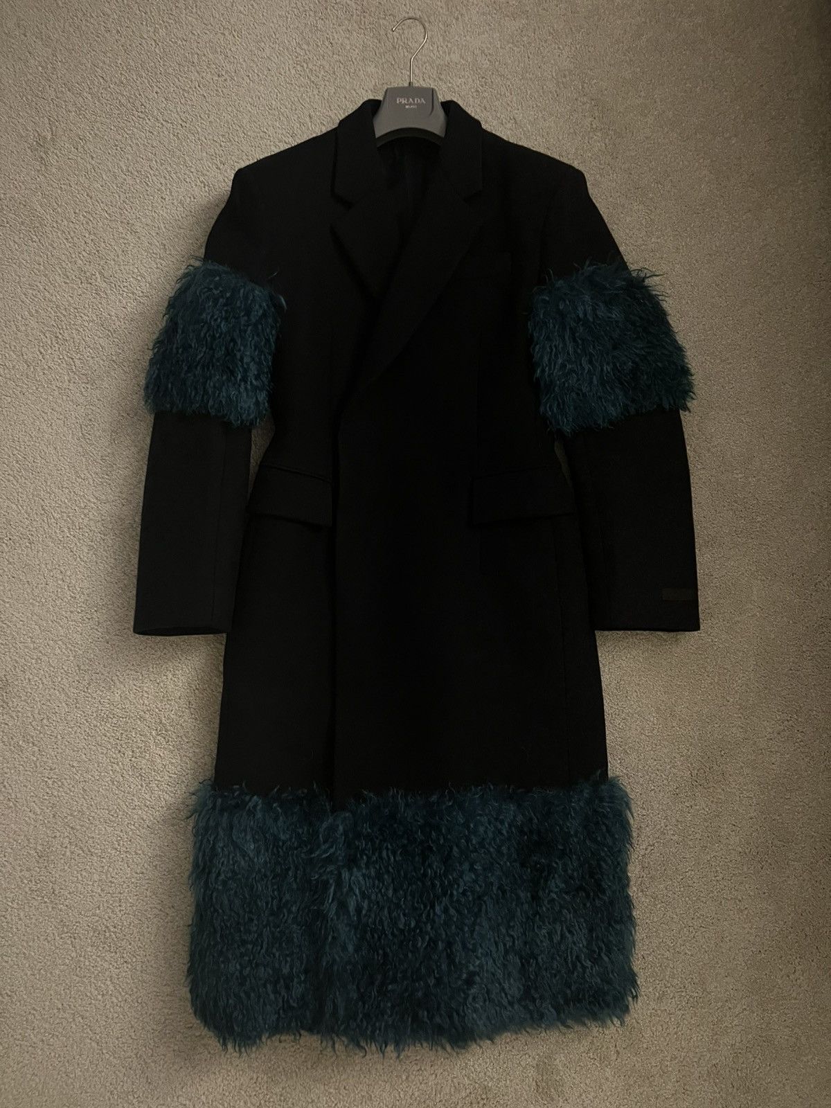 Prada Prada FW22 Runway Coat Size US S / EU 44-46 / 1 - 2 Thumbnail