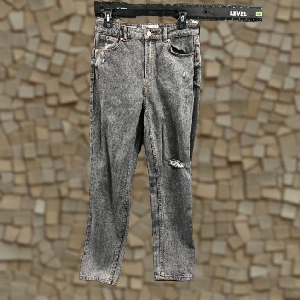 Bershka Bershka Jeans Denim Mom Jeans Size 4 Womens Medium Wash Charcoal Gray Regular Rise 28 in 5-Pocket Belt Loops Practice: Zip Size 27" / US 4 / IT 40 - 1 Thumbnail