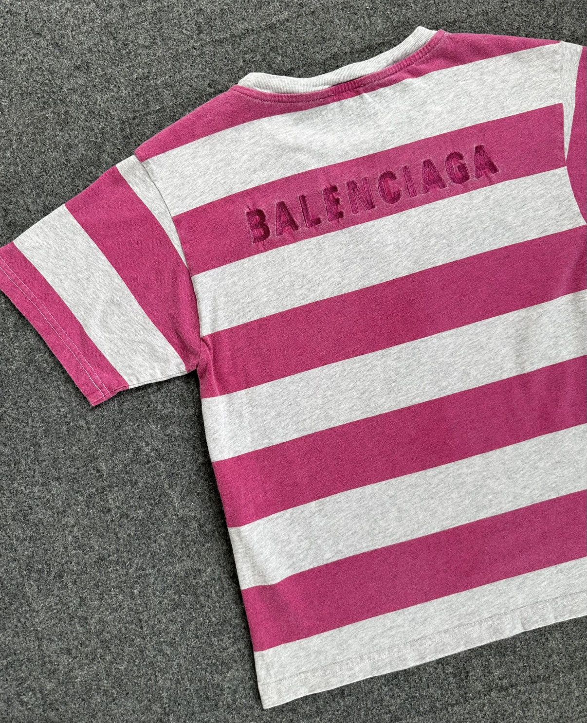 Balenciaga Balenciaga - 2018 Stripped Embroidered Logo T-Shirt Size S / US 4 / IT 40 - 6 Thumbnail