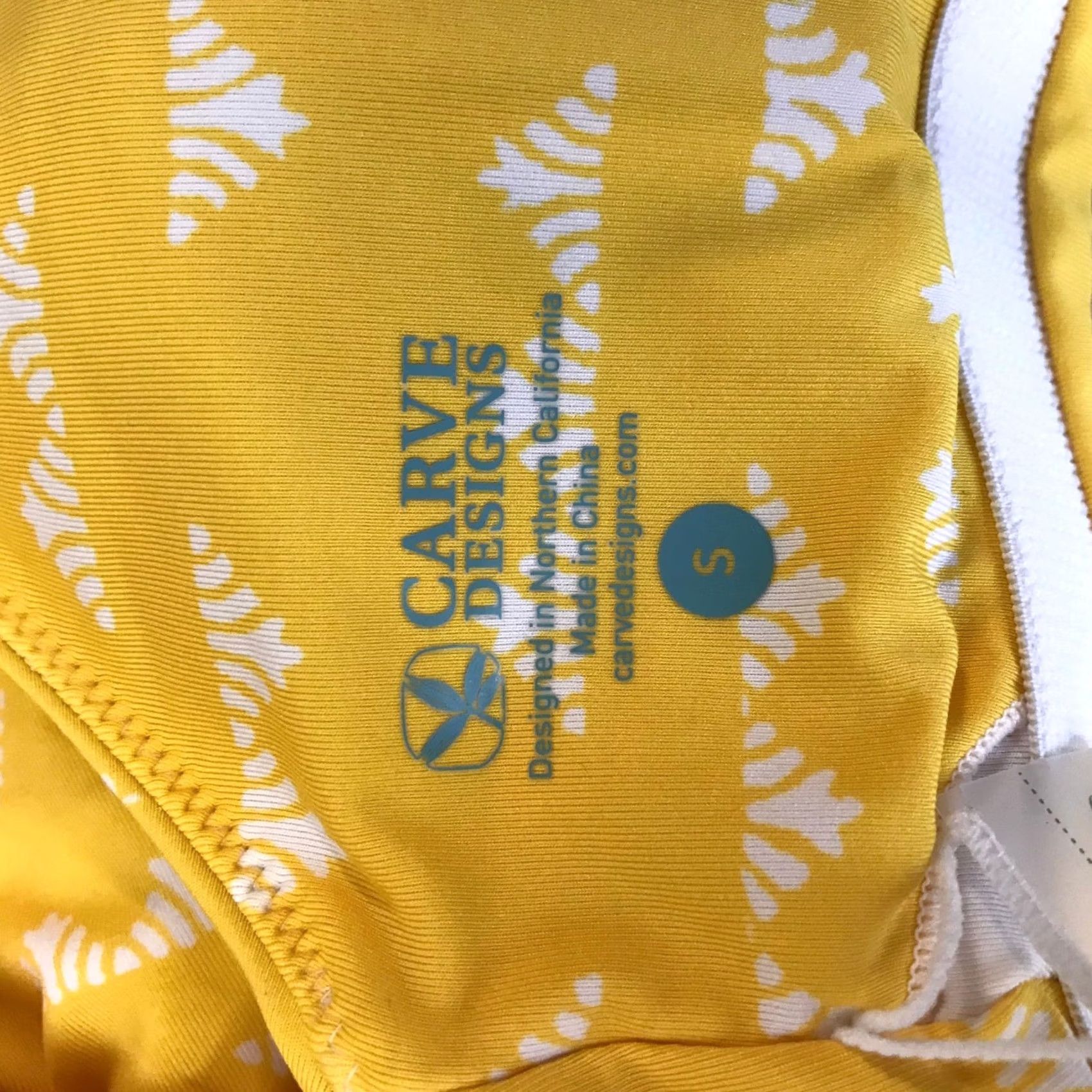 Vintage Carve Designs Geometric Print Tie Shoulder Bikini Top Yellow Small Size S / US 4 / IT 40 - 7 Thumbnail