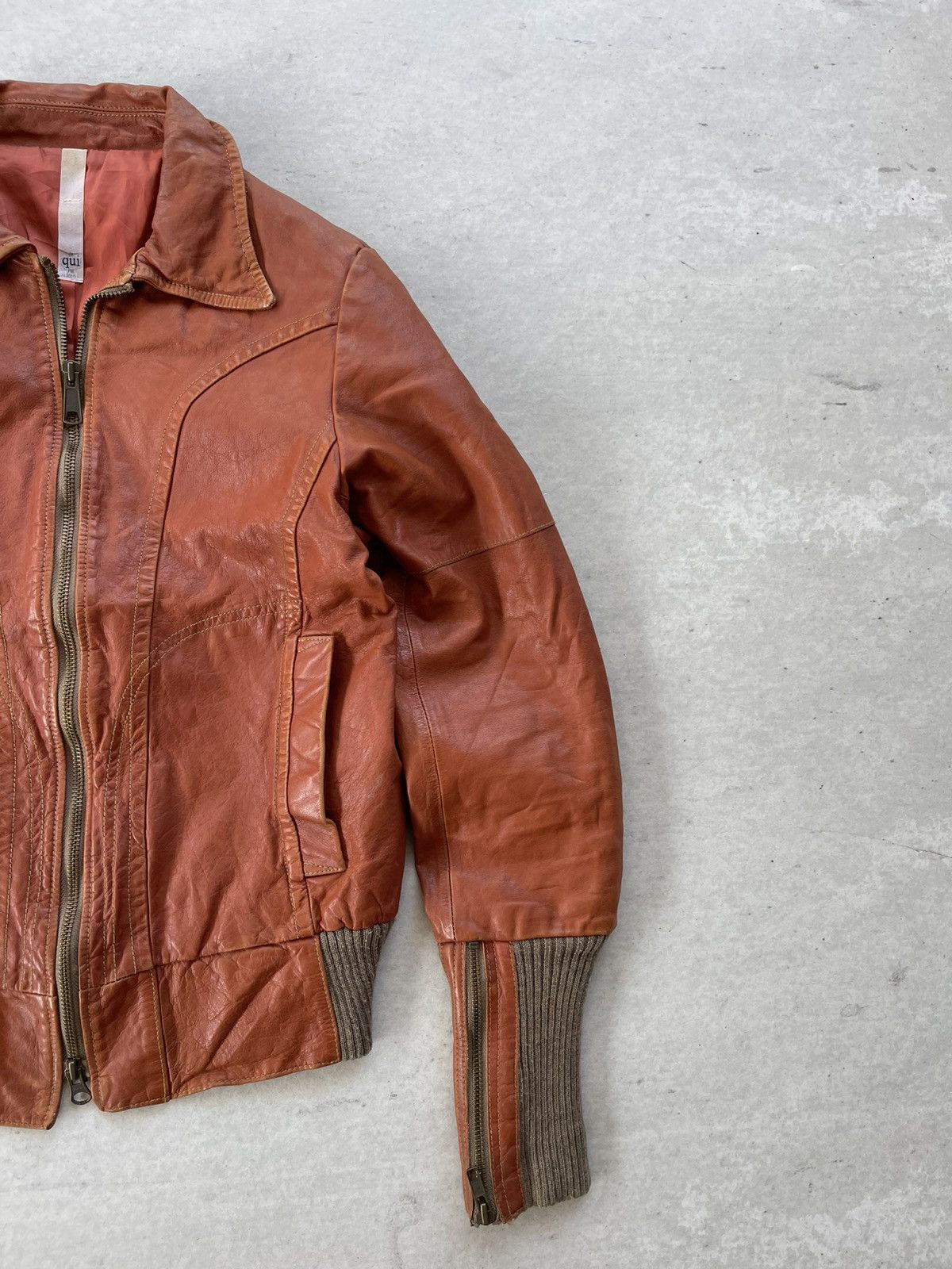 Le Grande Bleu (L.G.B.) 🔥Vintage 2000's daquiperloro Buffalo Leather Jacket Size US S / EU 44-46 / 1 - 6 Thumbnail