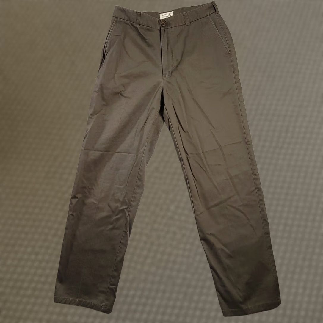 Vintage St John Bay Worry Free Classic Fit Pants Beige Khaki 33x32 Mens Casual Business Travel 30.5in Inseam Tapered Chino Cotton Twill Regular Slim/Fit? Size US 33 - 1 Thumbnail