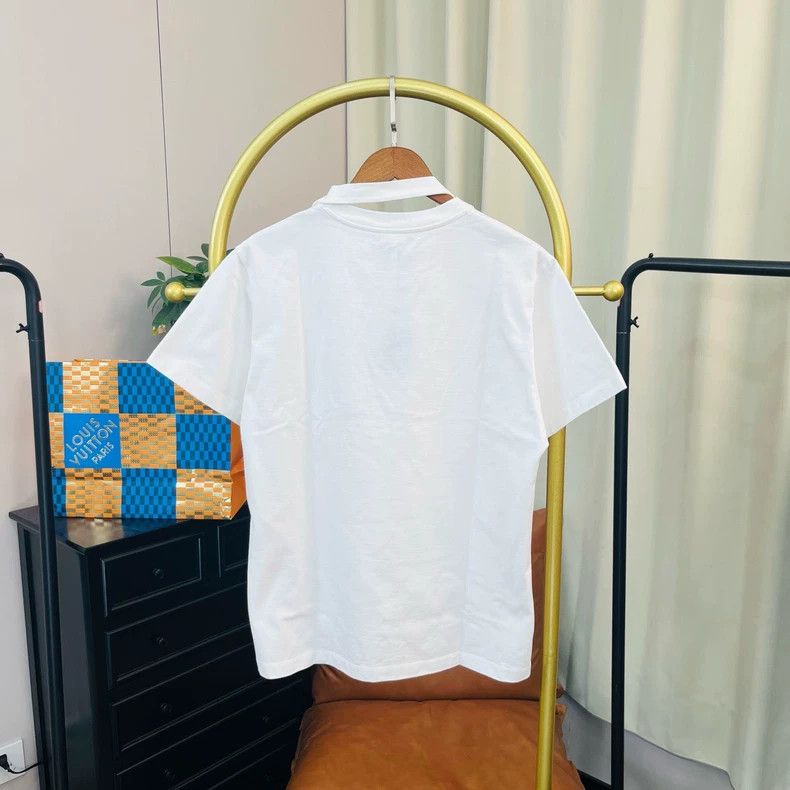 Louis Vuitton Louis Vuitton Ribbon White Short Sleeve Size US XL / EU 56 / 4 - 2 Thumbnail